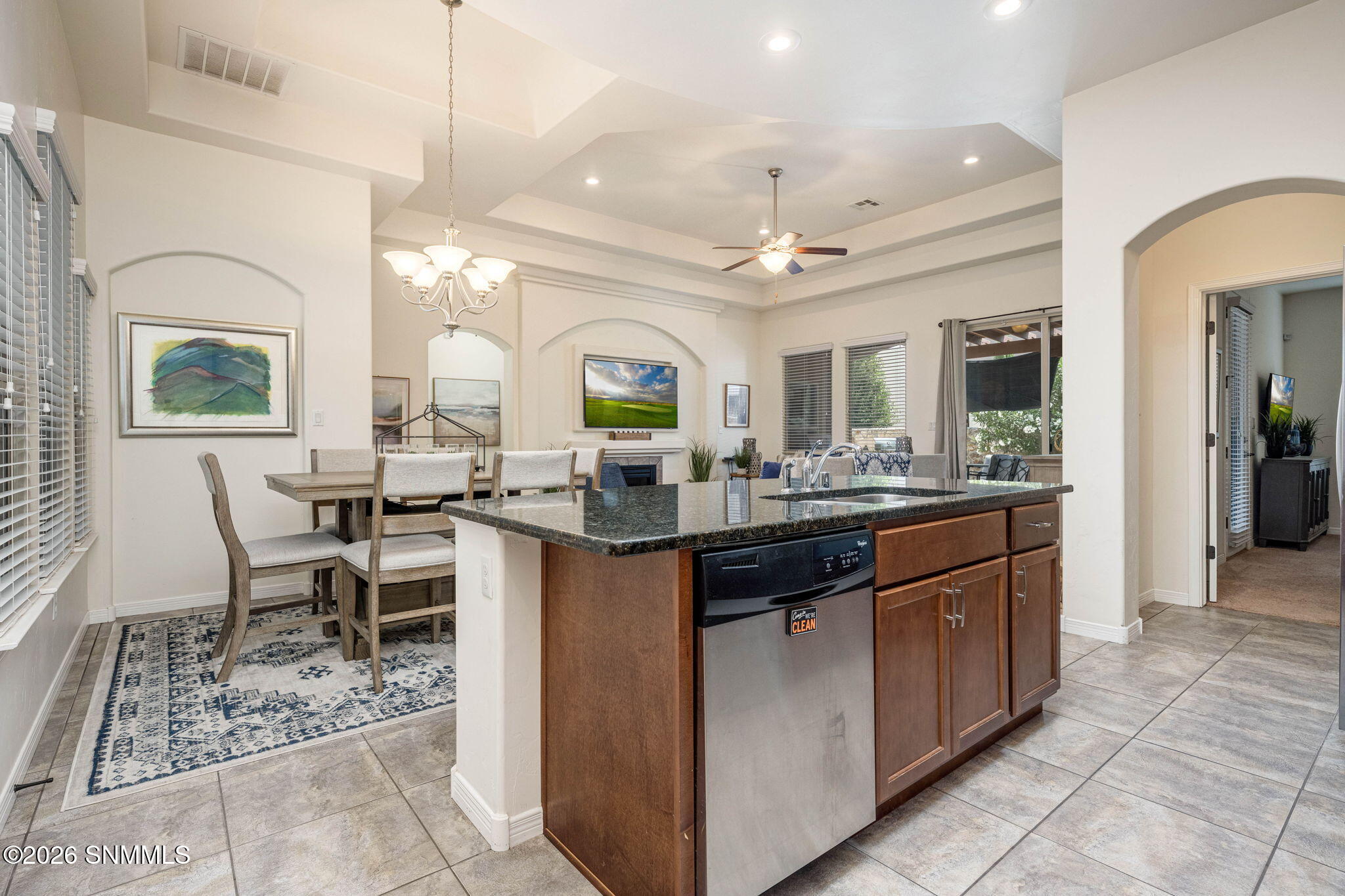 14-web-or-mls-Snappin Homes (Solstice609