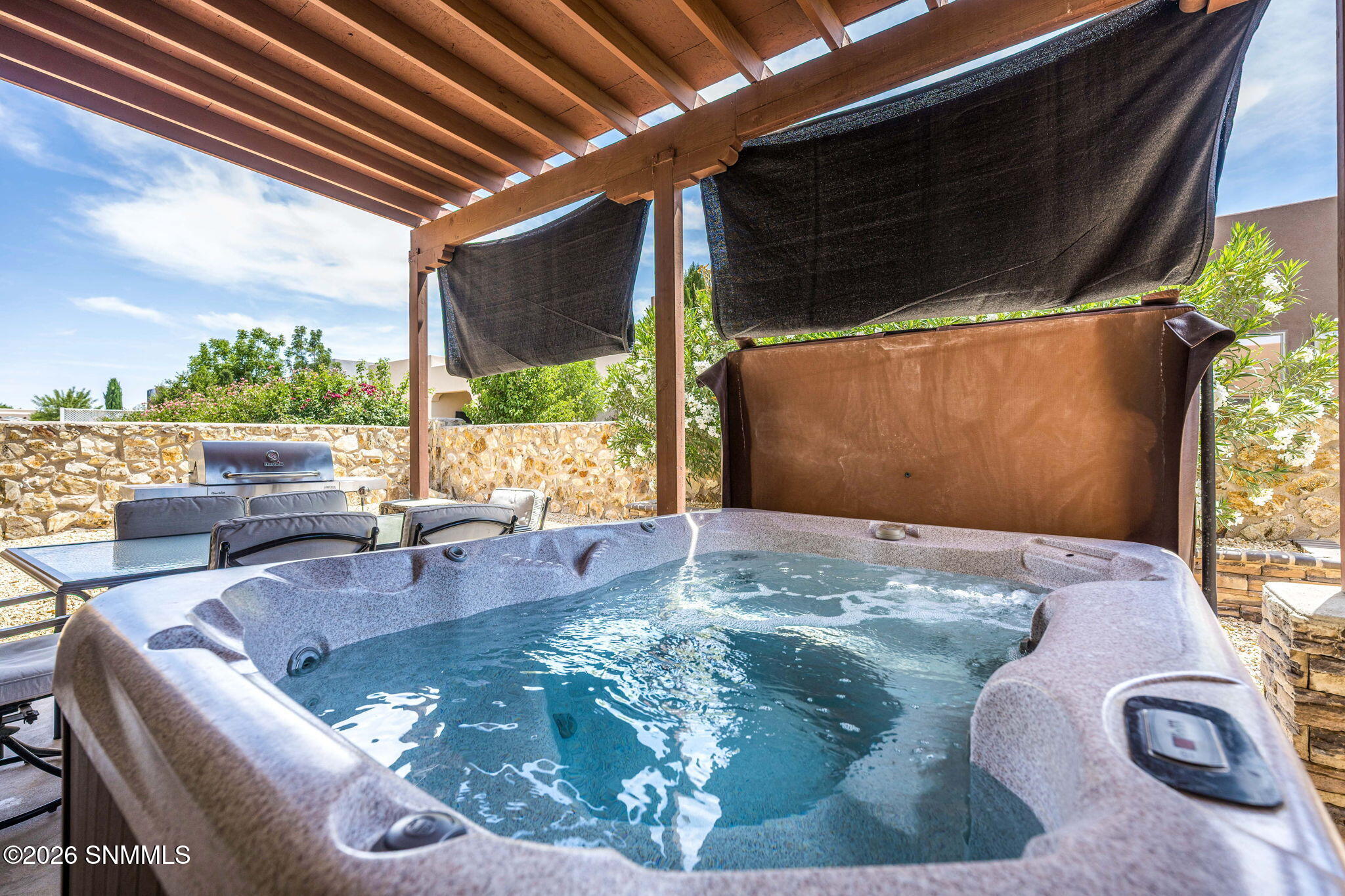 36-web-or-mls-Snappin Homes (Solstice609