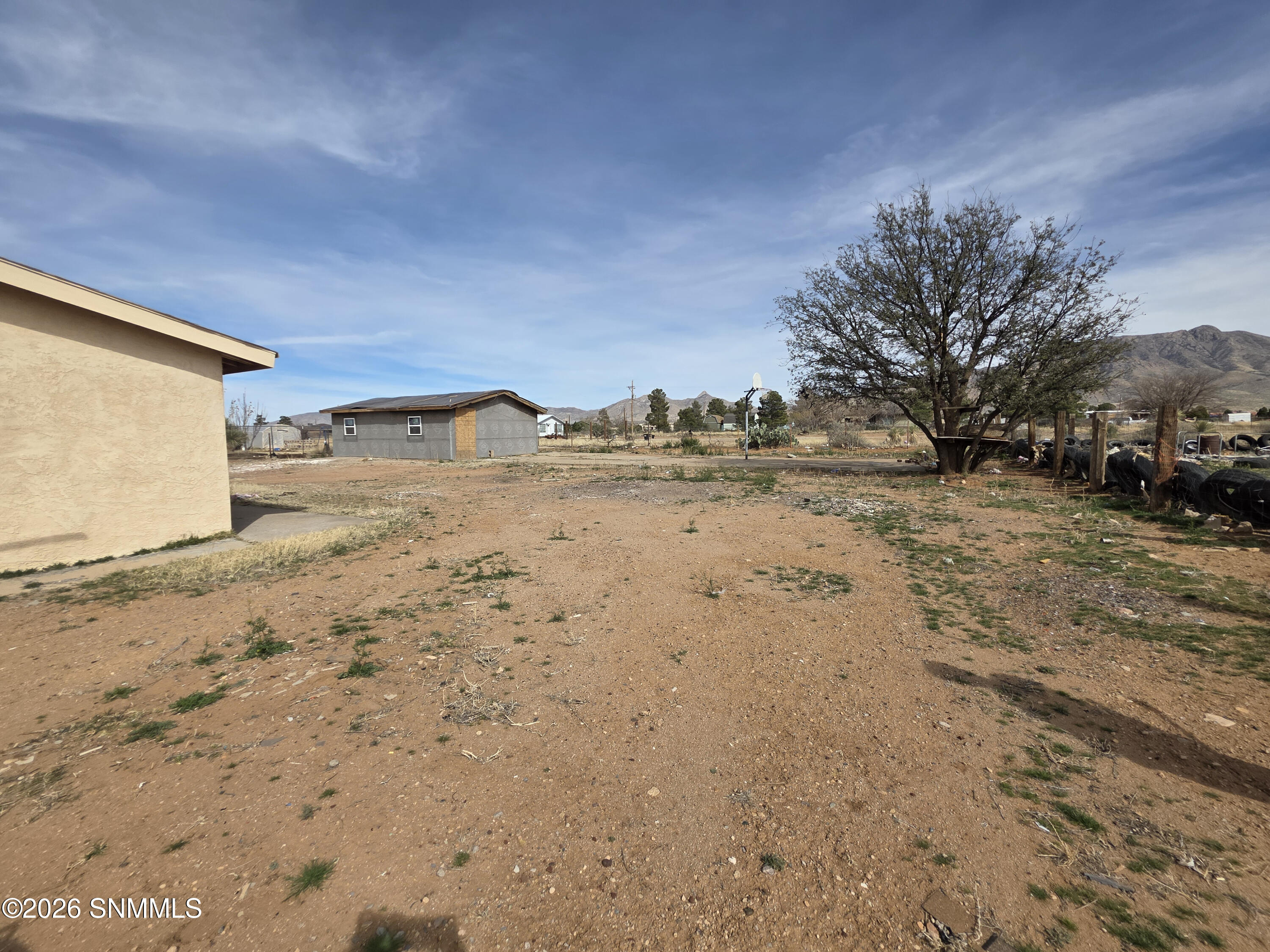 3578 Polaris St side/back