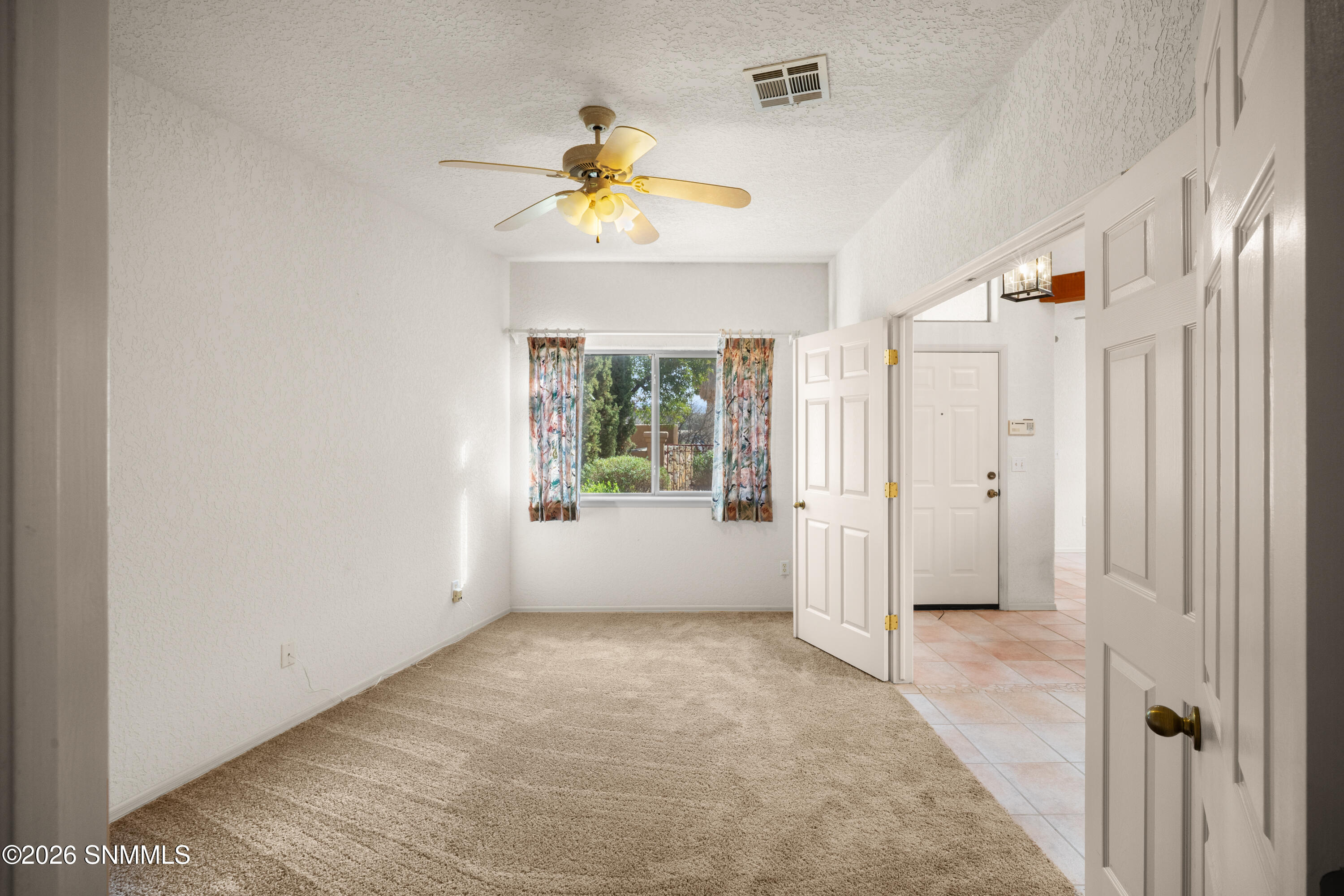 1052-Mormon-Dr-MLS-Camera-Guy-29