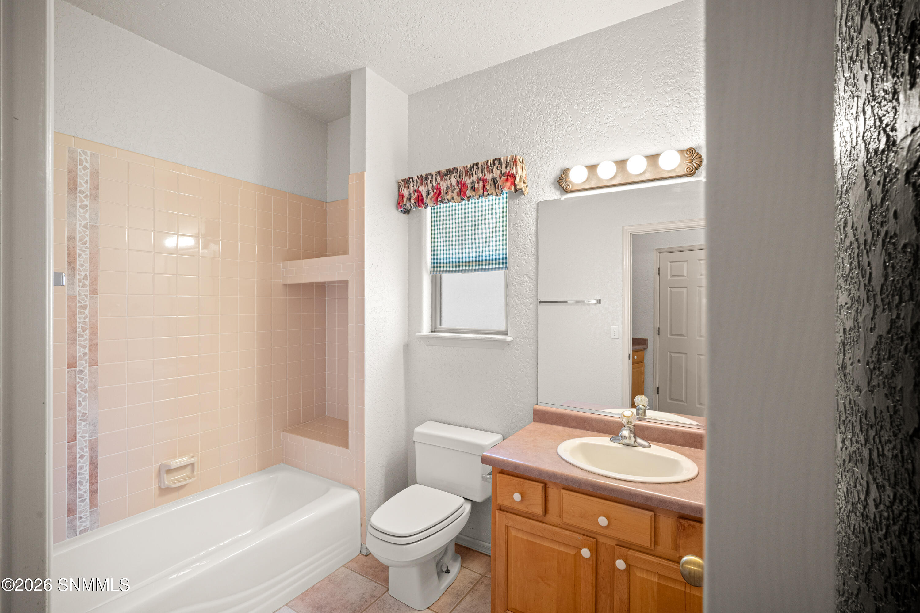 1052-Mormon-Dr-MLS-Camera-Guy-30