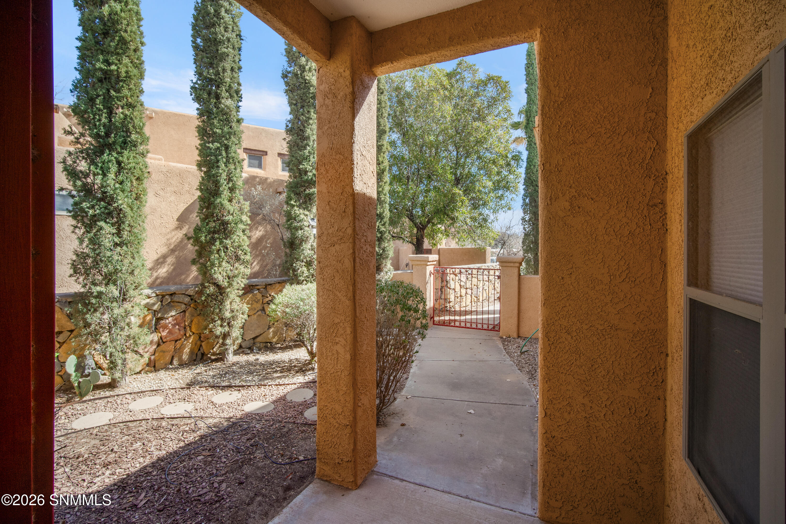 1052-Mormon-Dr-MLS-Camera-Guy-8