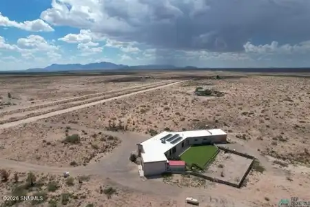 22445 Solo Runway, Deming, New Mexico 88030, 3 Bedrooms Bedrooms, ,1.5 BathroomsBathrooms,Residential,For Sale,Solo Runway,2600649