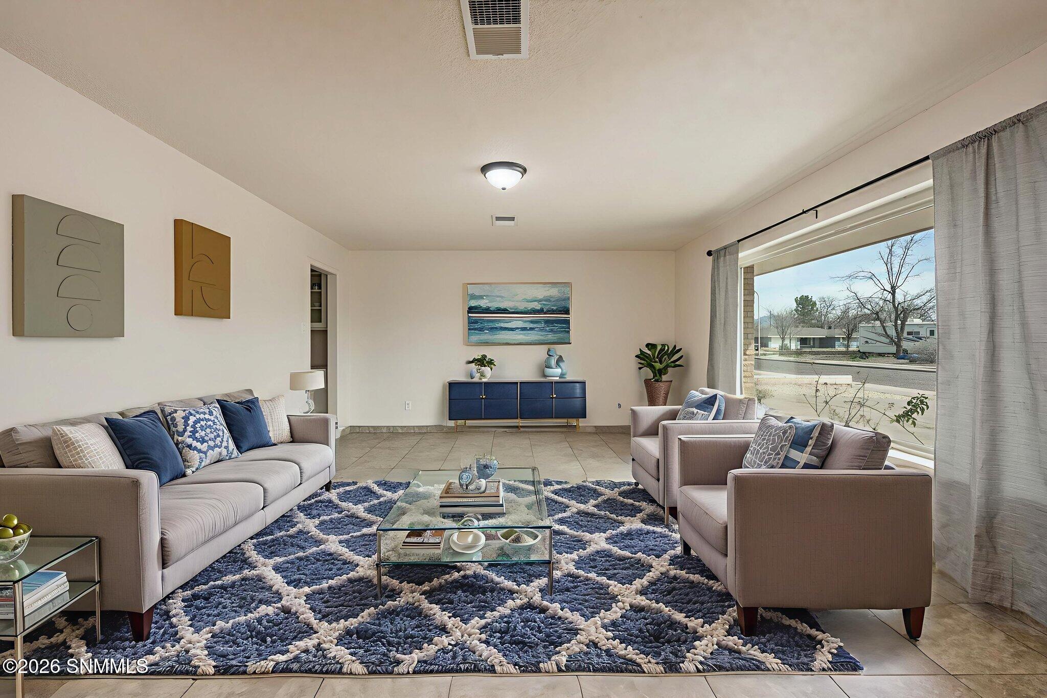 7-web-or-mls-Snappin Homes (Avalon2290)-