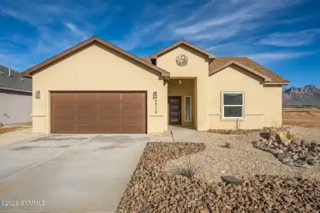 6526 Swan Street, Las Cruces, New Mexico 88012, 3 Bedrooms Bedrooms, ,2 BathroomsBathrooms,Residential,For Sale,Swan,2600662