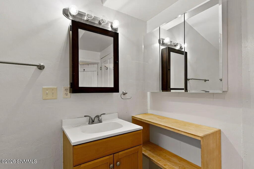 306 San Pedro Dupex Multifamily Income R