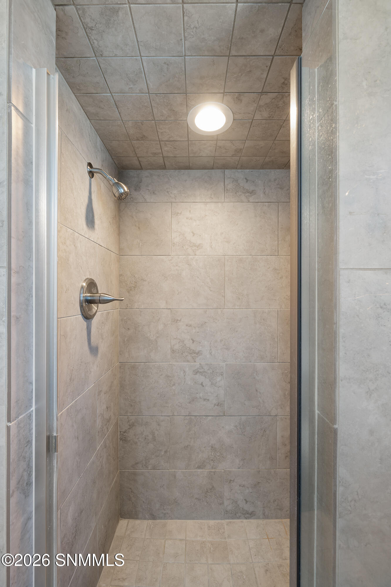 1930-Craig-MLS-Camera-Guy-25