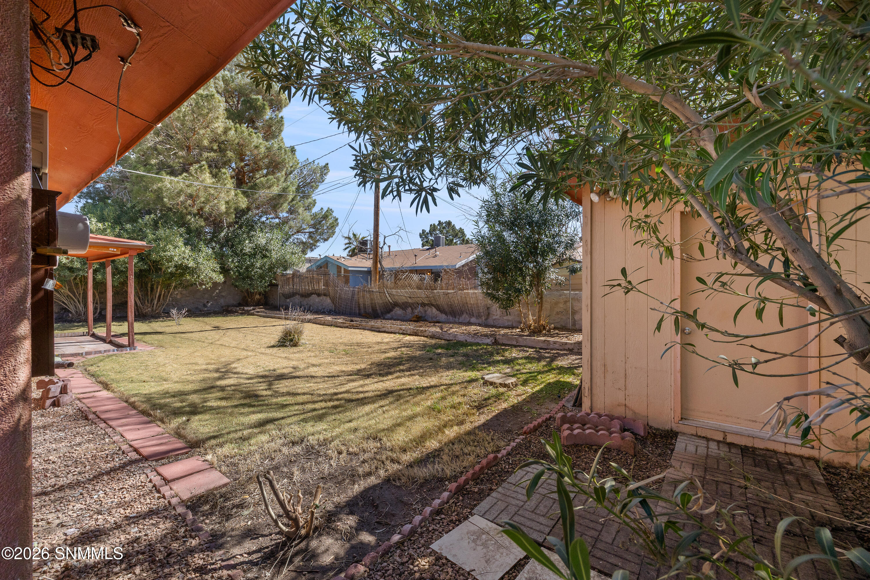 1930-Craig-MLS-Camera-Guy-31