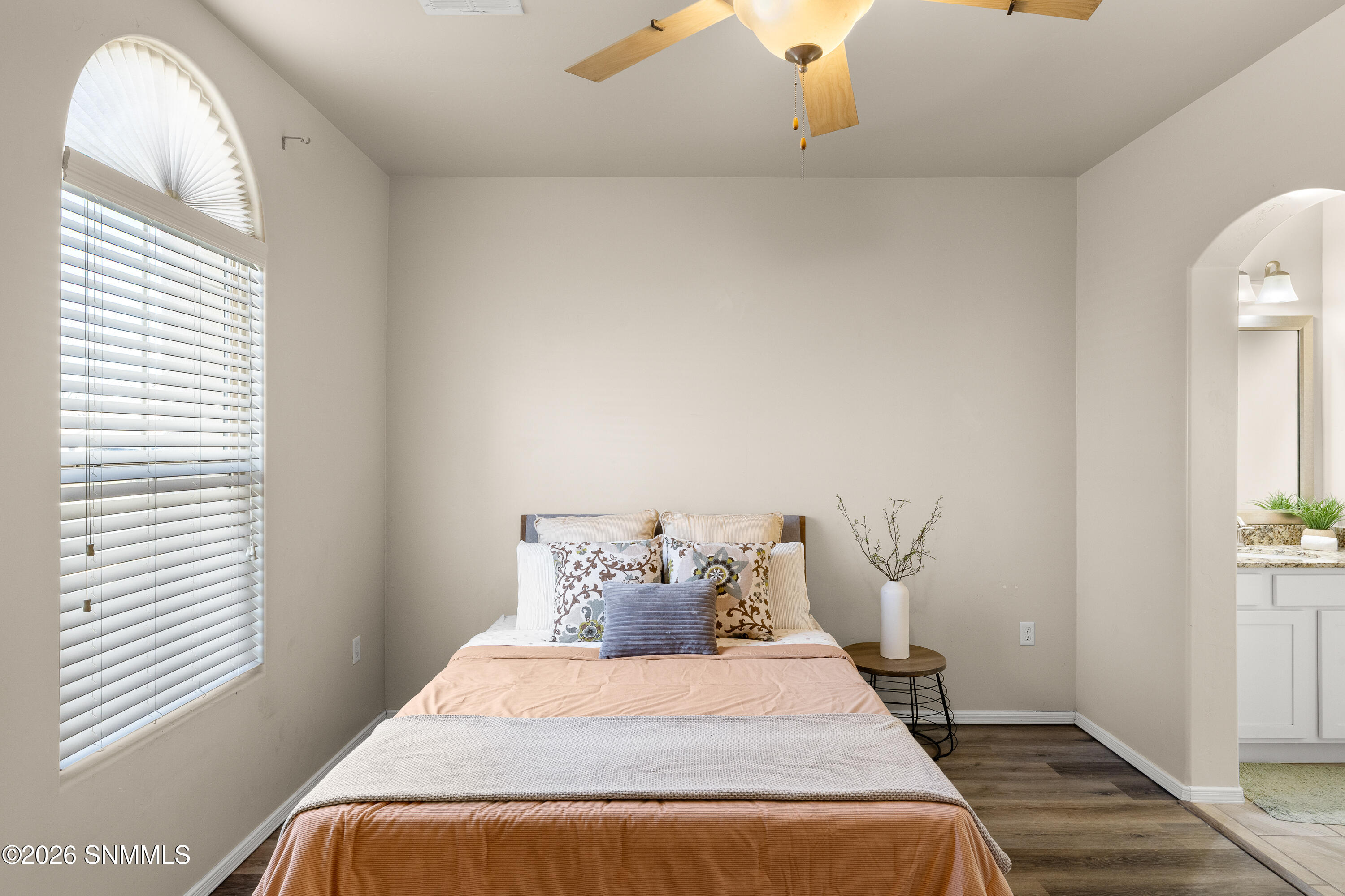 3660-Albion-MLS-Camera-Guy-7