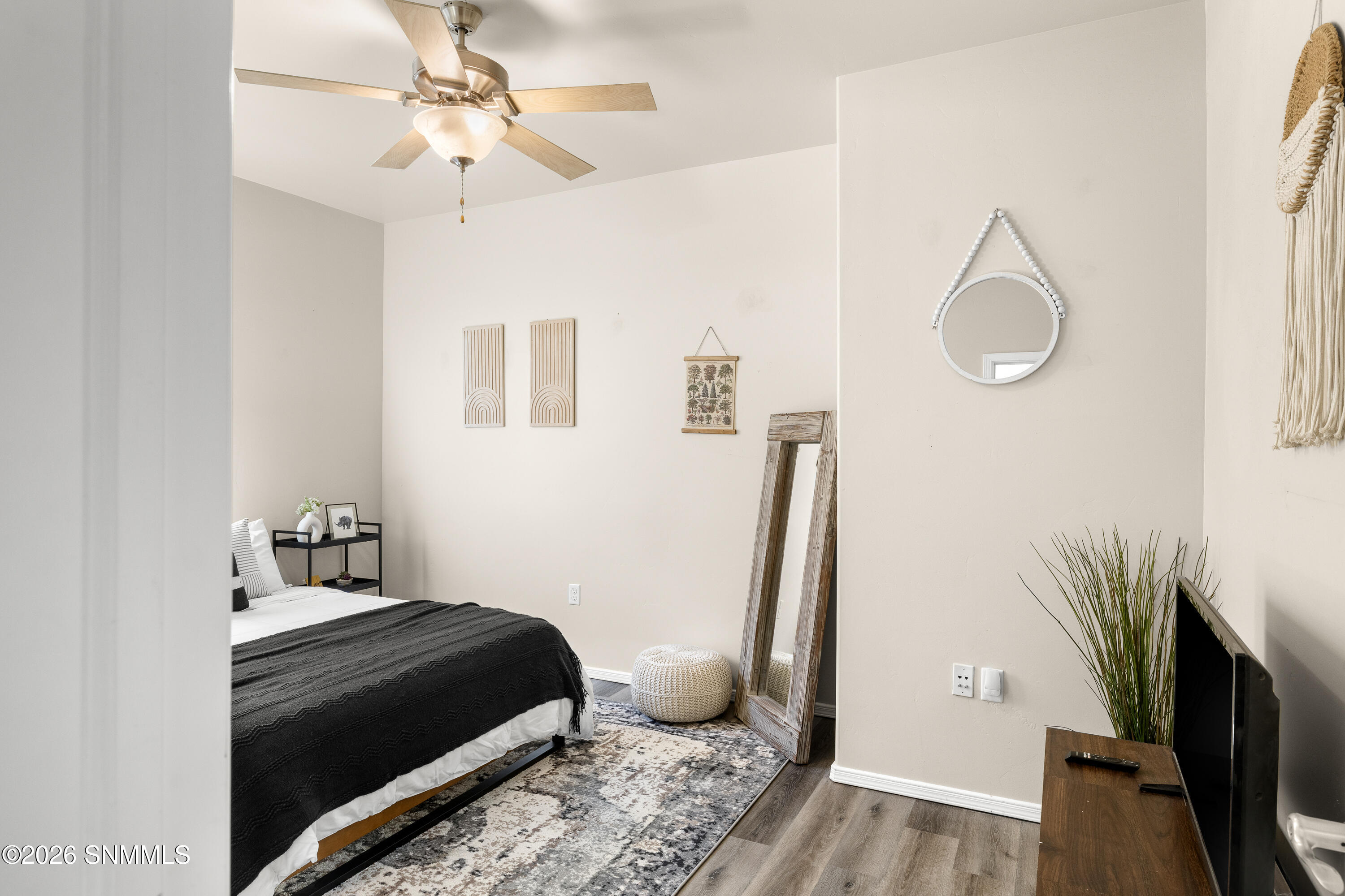 3660-Albion-MLS-Camera-Guy-10