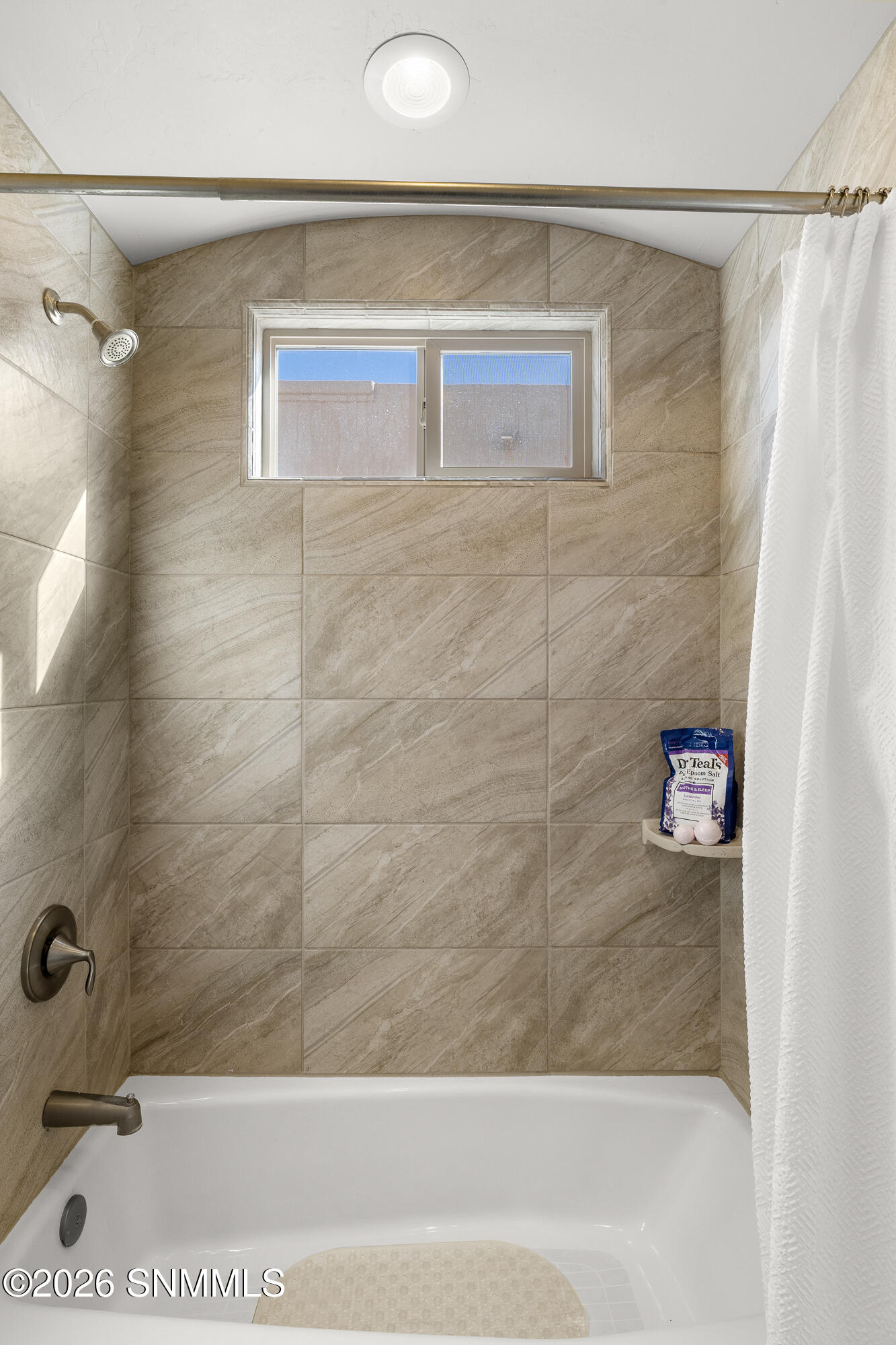 3660-Albion-MLS-Camera-Guy-14