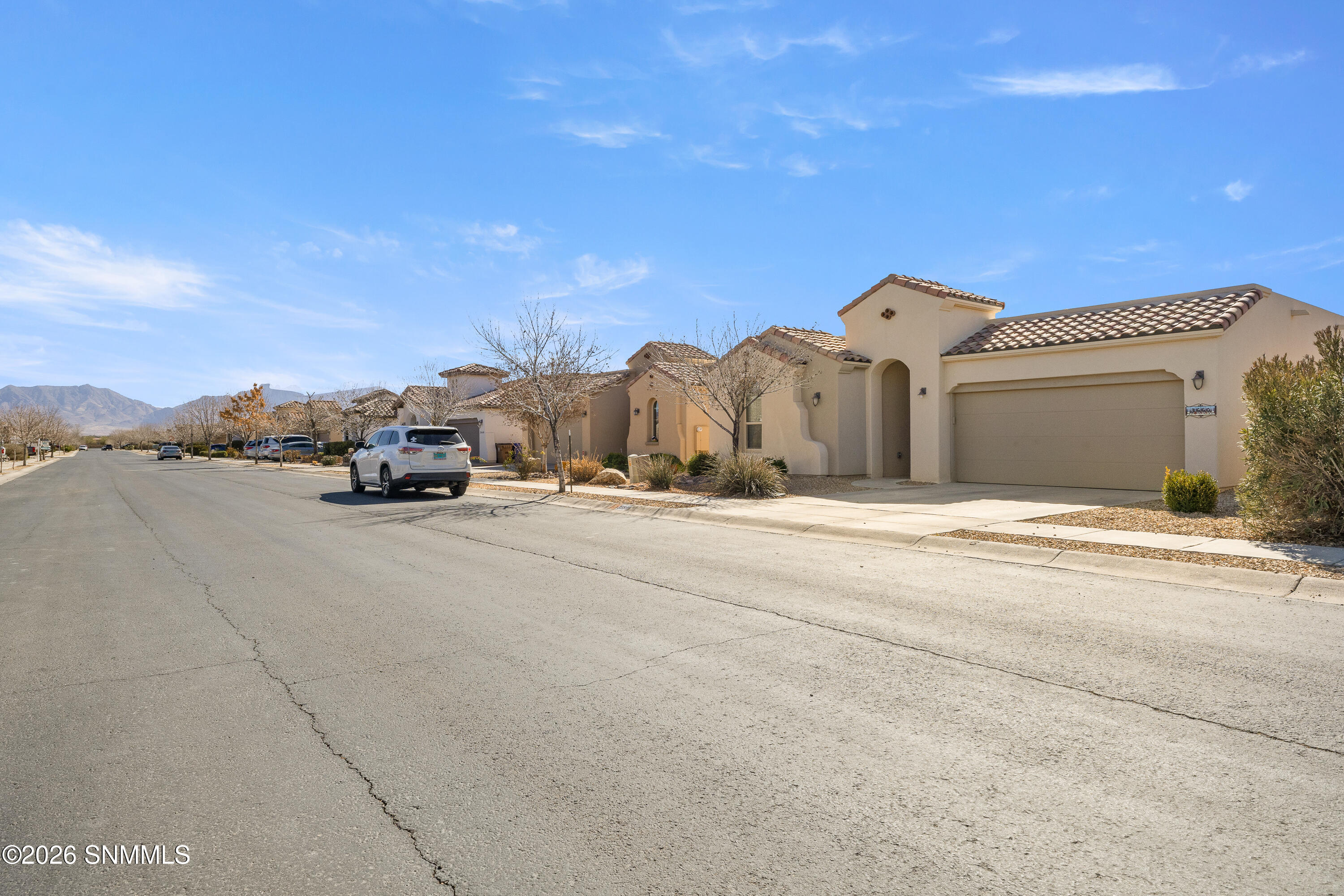 3660-Albion-MLS-Camera-Guy-3