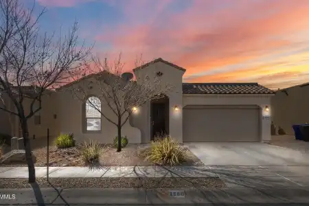 3660 Albion Avenue, Las Cruces, New Mexico 88012, 4 Bedrooms Bedrooms, ,2.5 BathroomsBathrooms,Residential,For Sale,Albion,2600674