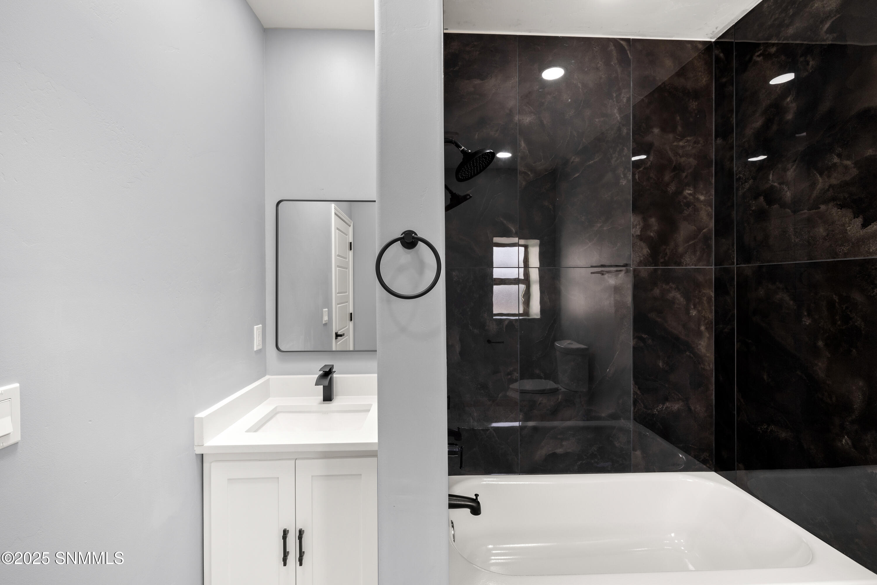 1212 Brownlee Unit A-16