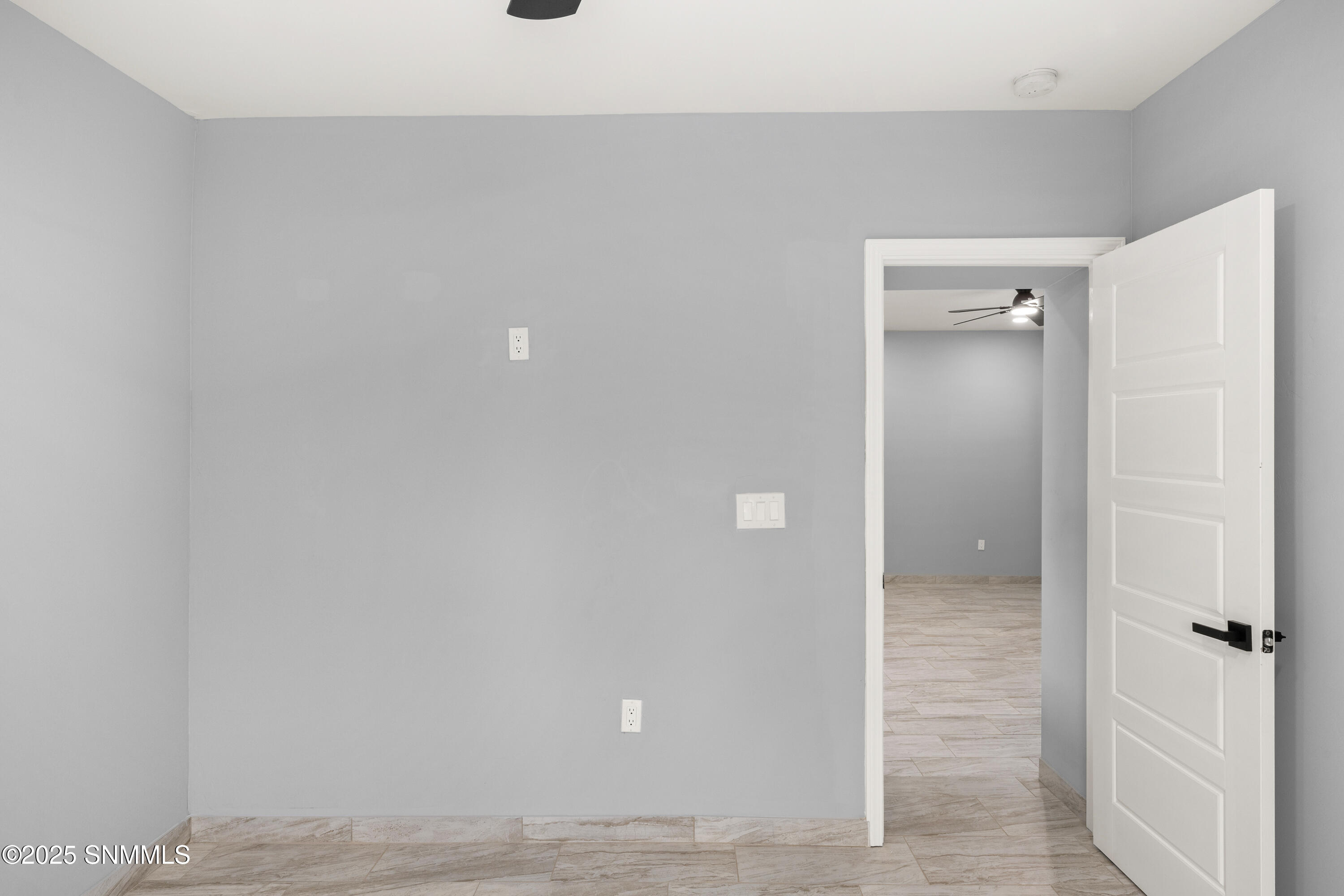 1212 Brownlee Unit B-12