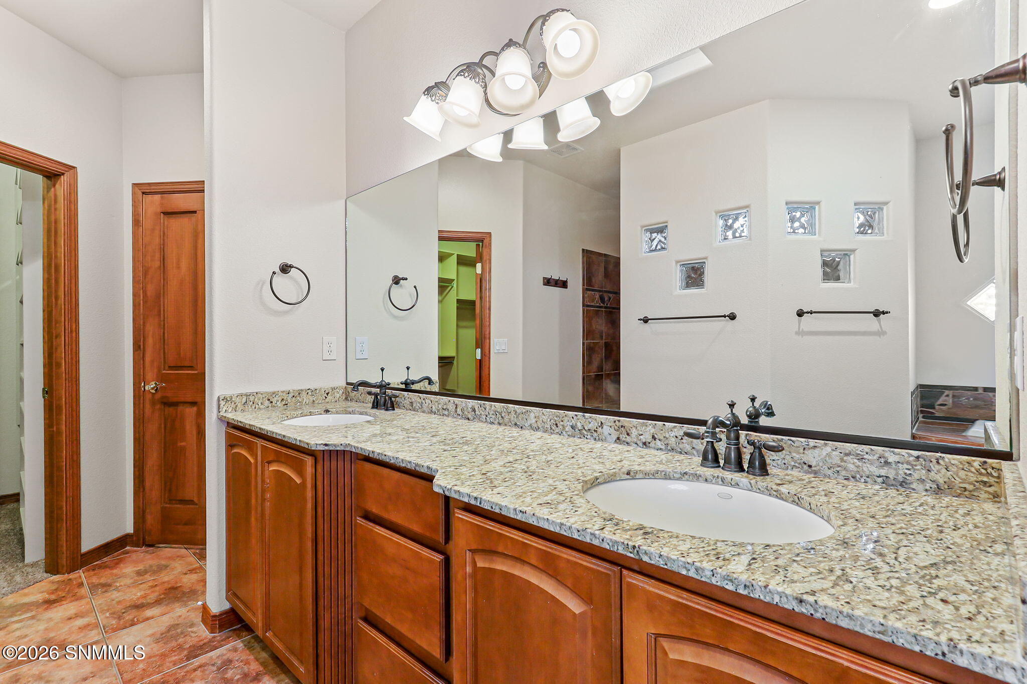 64-web-or-mls-IMG_1429