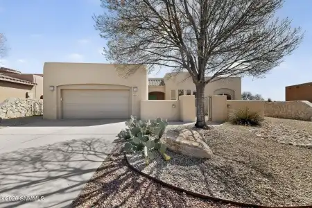 4018 La Purisima Drive, Las Cruces, New Mexico 88011, 4 Bedrooms Bedrooms, ,3 BathroomsBathrooms,Residential,For Sale,La Purisima,2600683