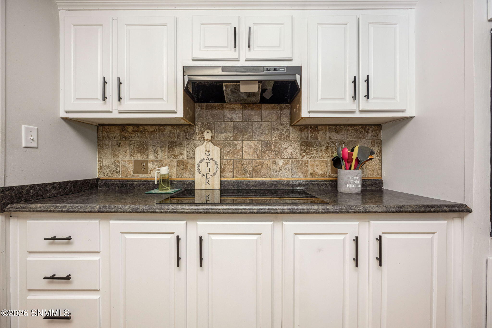 20-web-or-mls-Snappin Homes (Bales3710)-