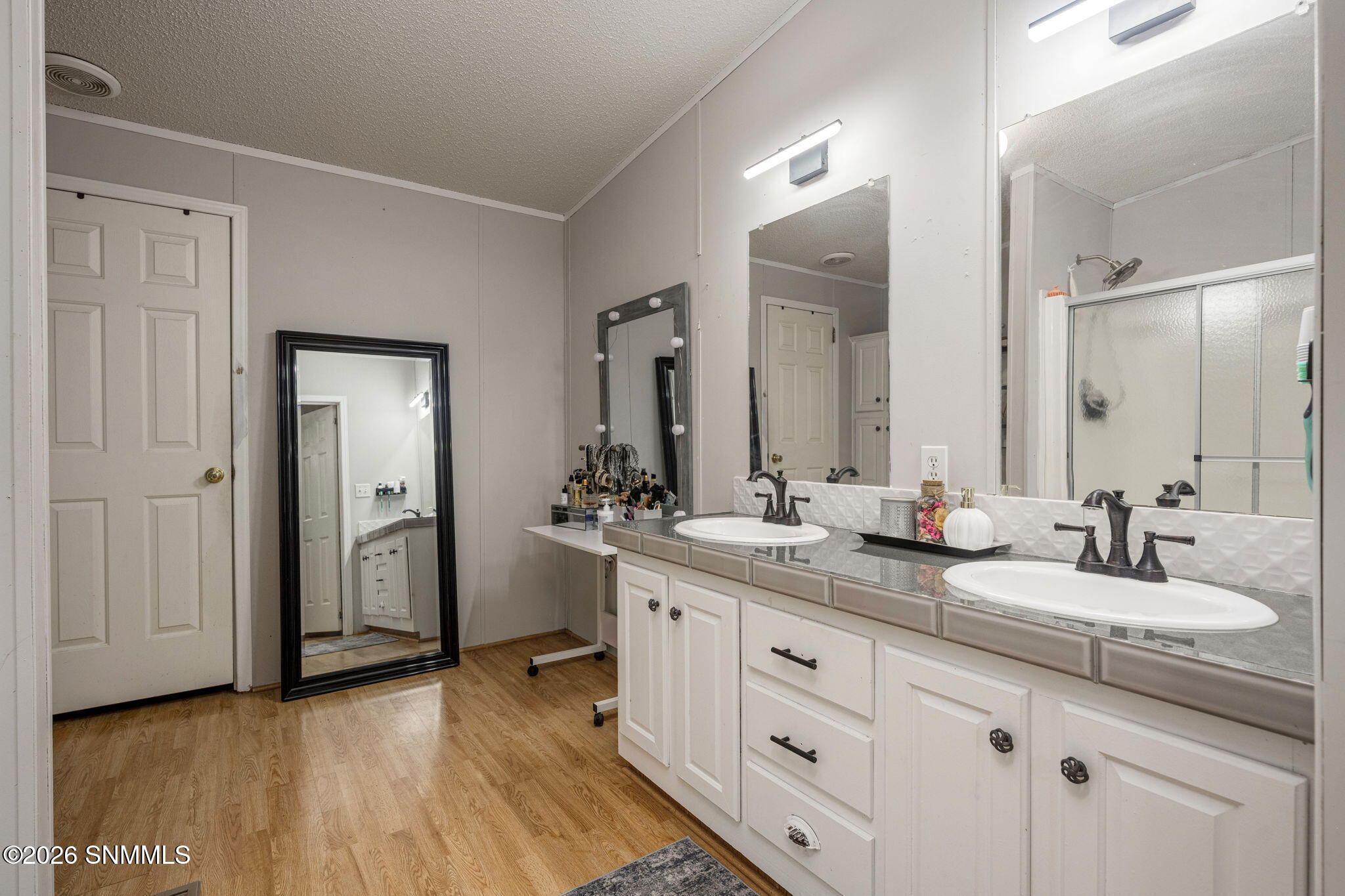 29-web-or-mls-Snappin Homes (Bales3710)-