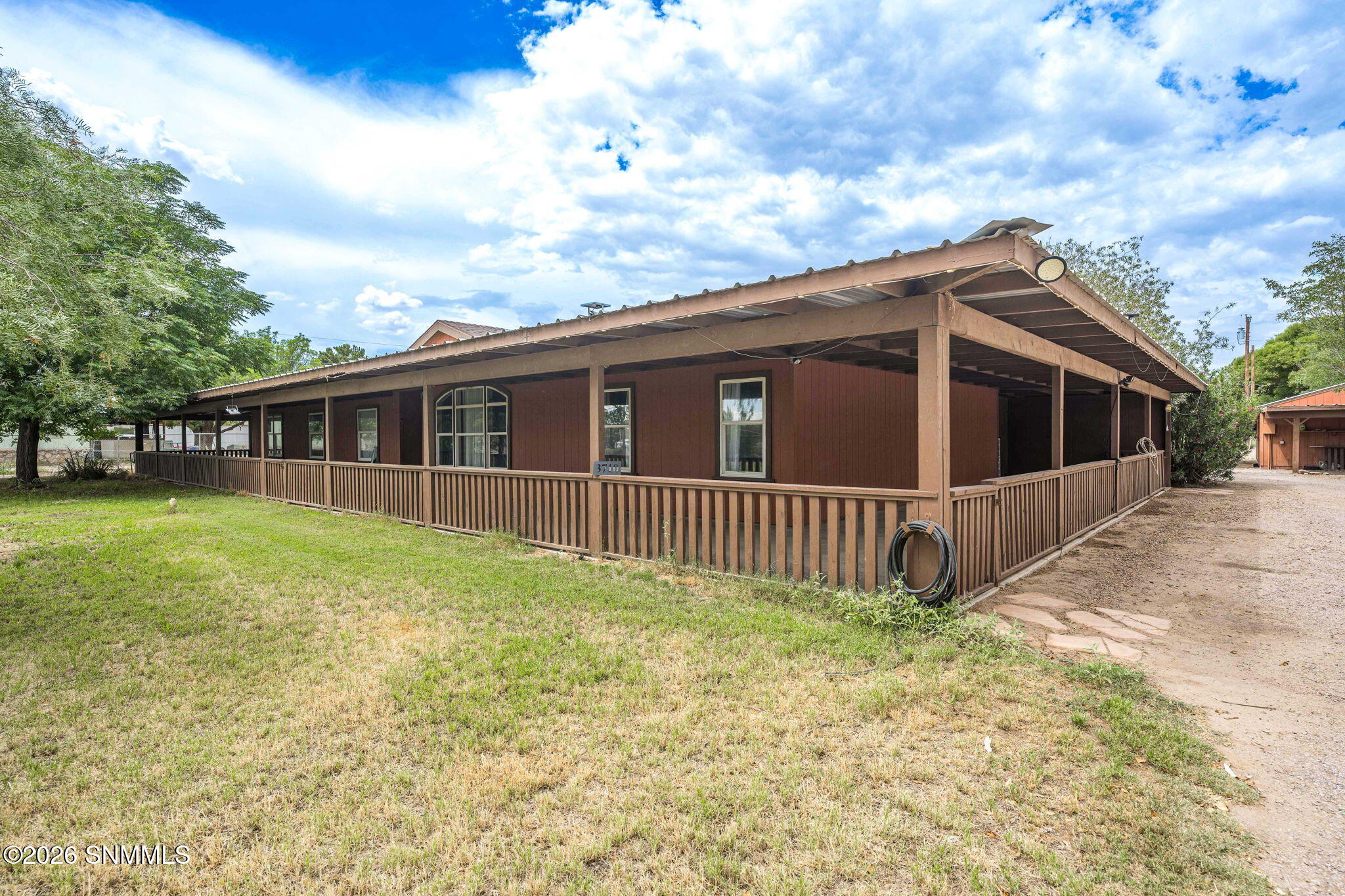 4-web-or-mls-Snappin Homes (Bales3710)-4