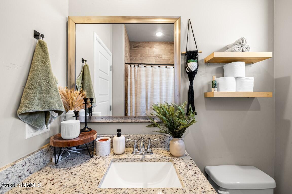 890-Holly-Park-MLS-Camera-Guy-8