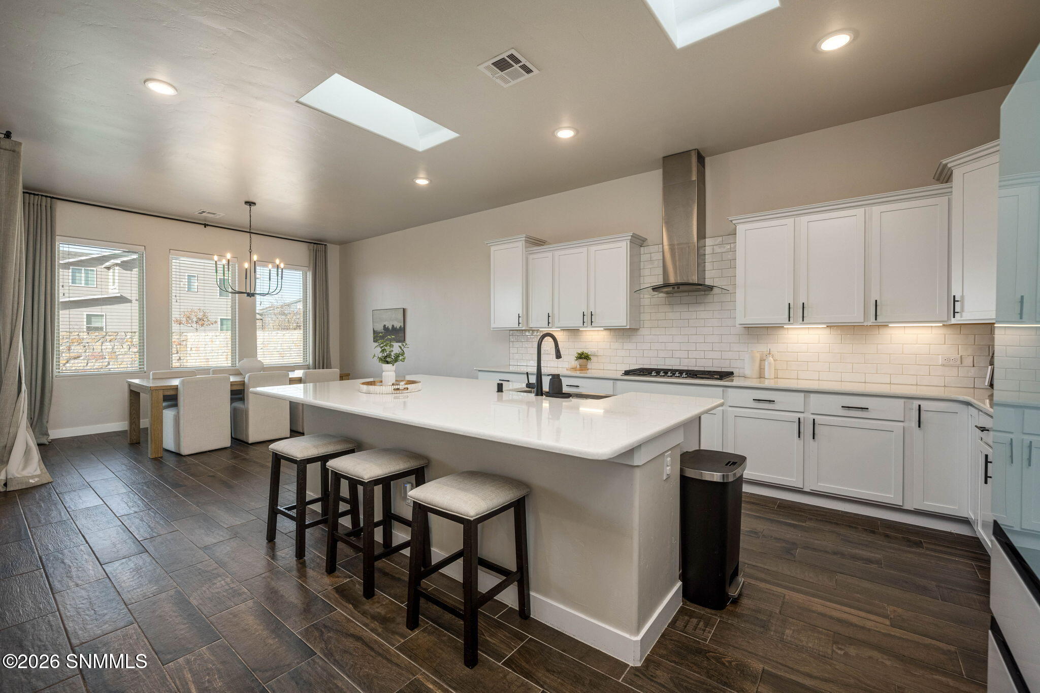 13-web-or-mls-Snappin Homes (Rosemary624