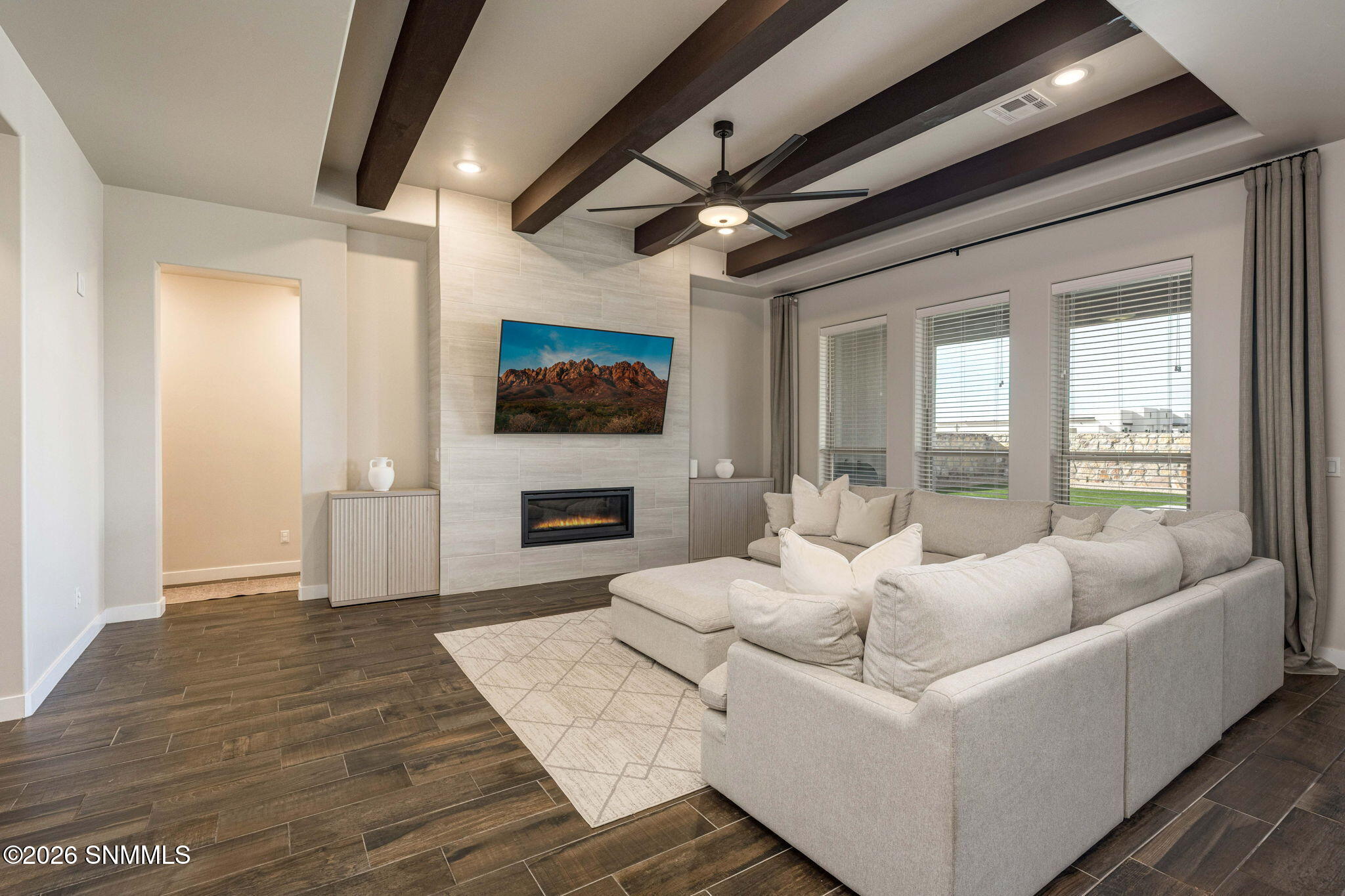 9-web-or-mls-Snappin Homes (Rosemary6245