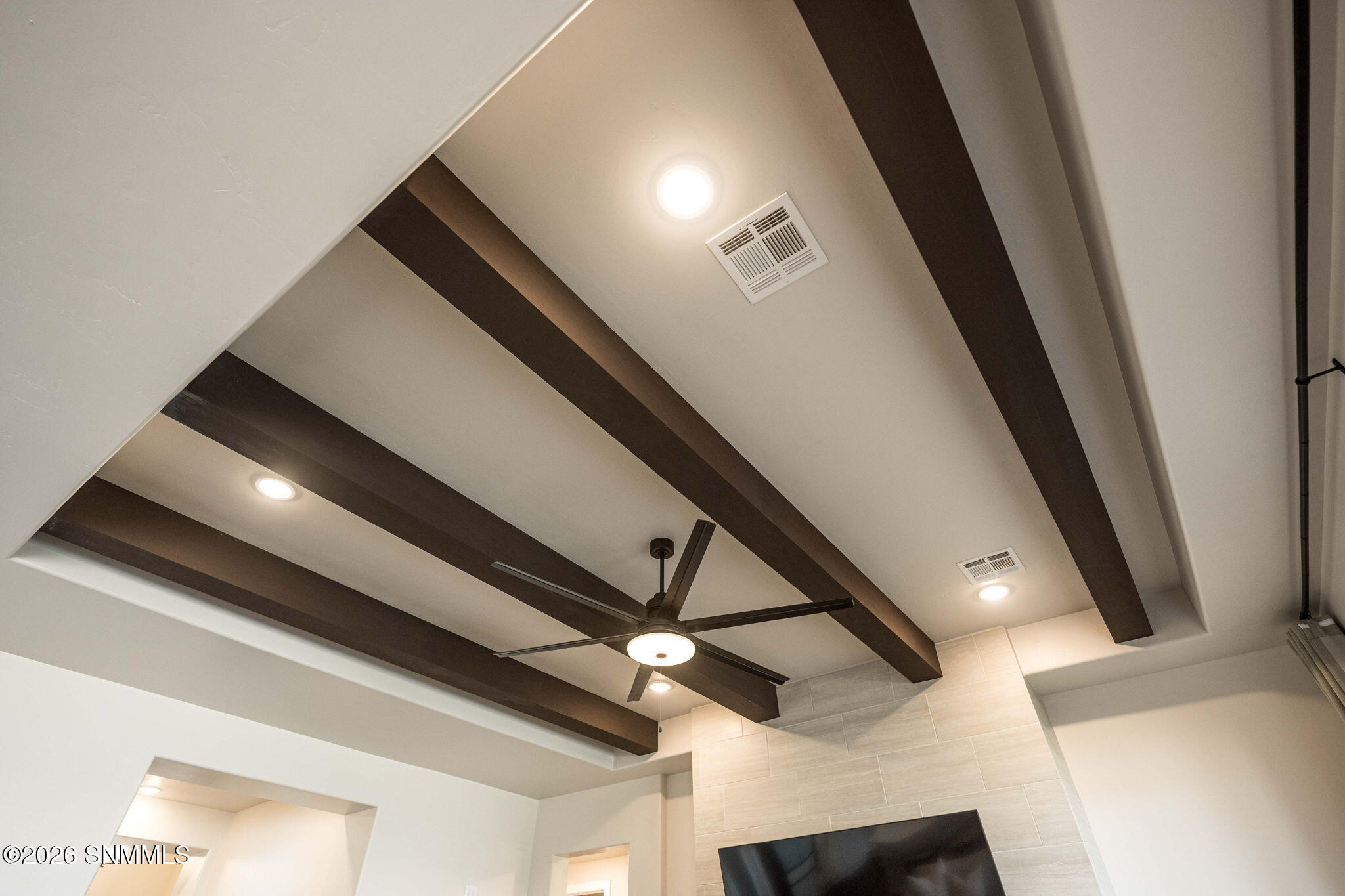 11-web-or-mls-Snappin Homes (Rosemary624