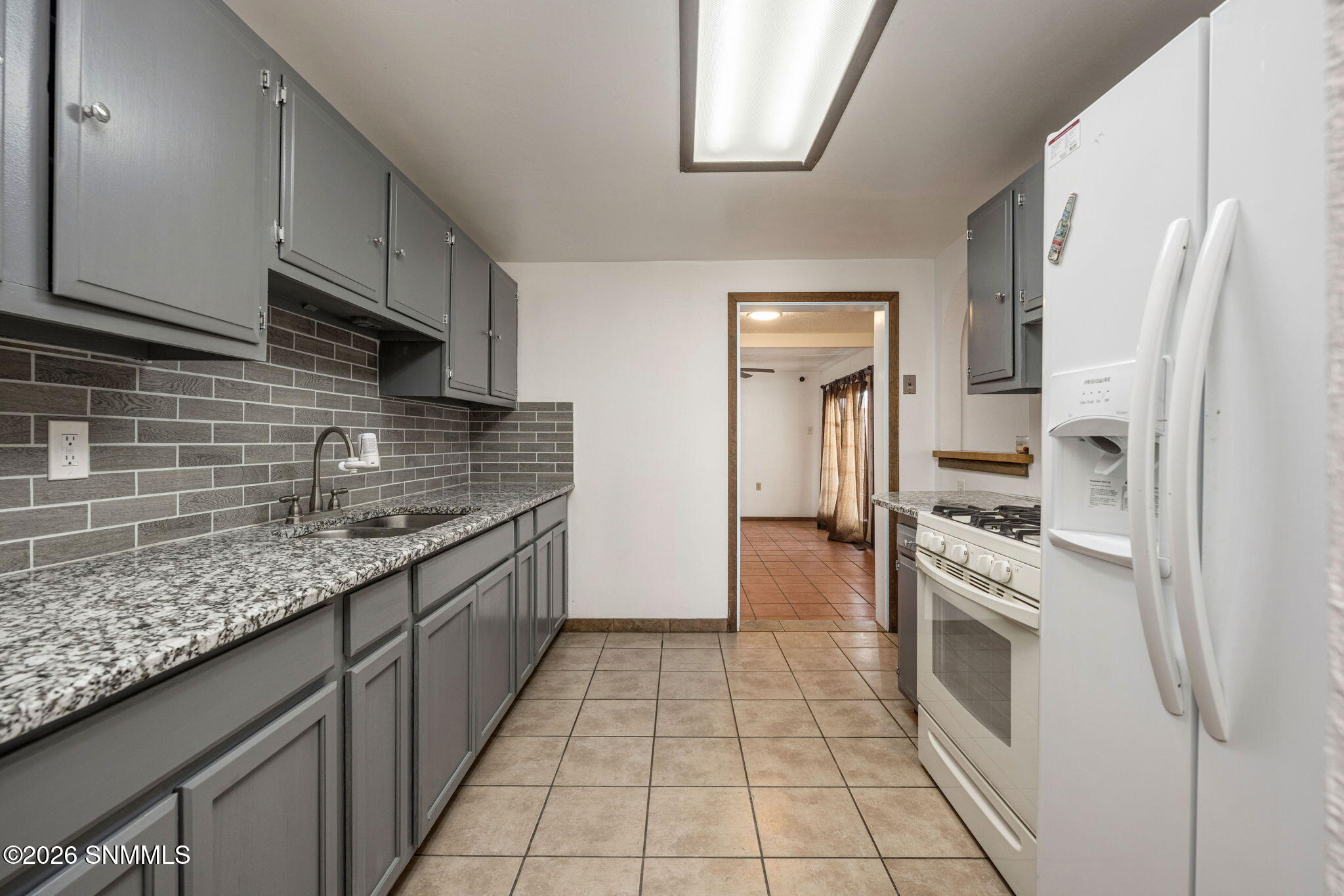 12-web-or-mls-Snappin Homes (CalleDeSuen