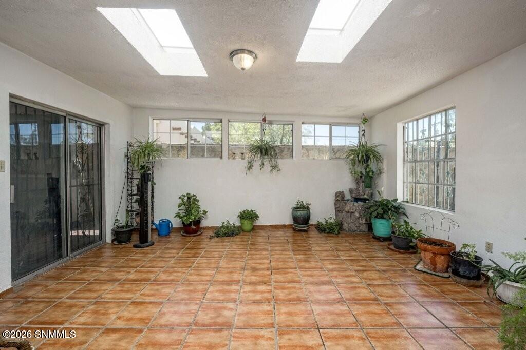 33-web-or-mls-Snappin Homes (CalleTercer