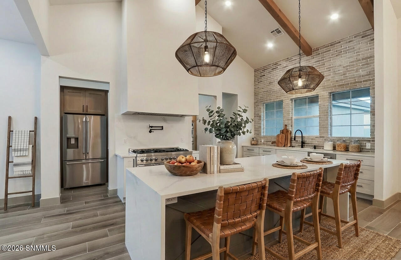 kitchen farm modern staging