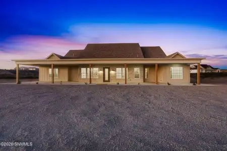 1635 Eclipse Road, Las Cruces, New Mexico 88012, 4 Bedrooms Bedrooms, ,3.5 BathroomsBathrooms,Residential,For Sale,Eclipse,2600704