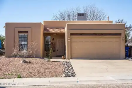 2026 Corn Drive, Las Cruces, New Mexico 88001, 3 Bedrooms Bedrooms, ,2 BathroomsBathrooms,Residential,For Sale,Corn,2600379