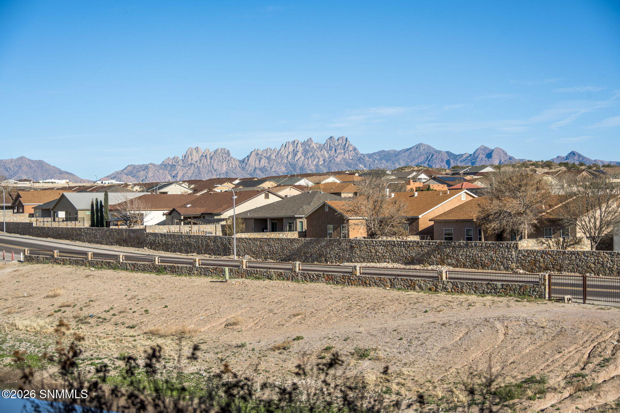 31-web-or-mls-Snappin Homes (Rimrock4626