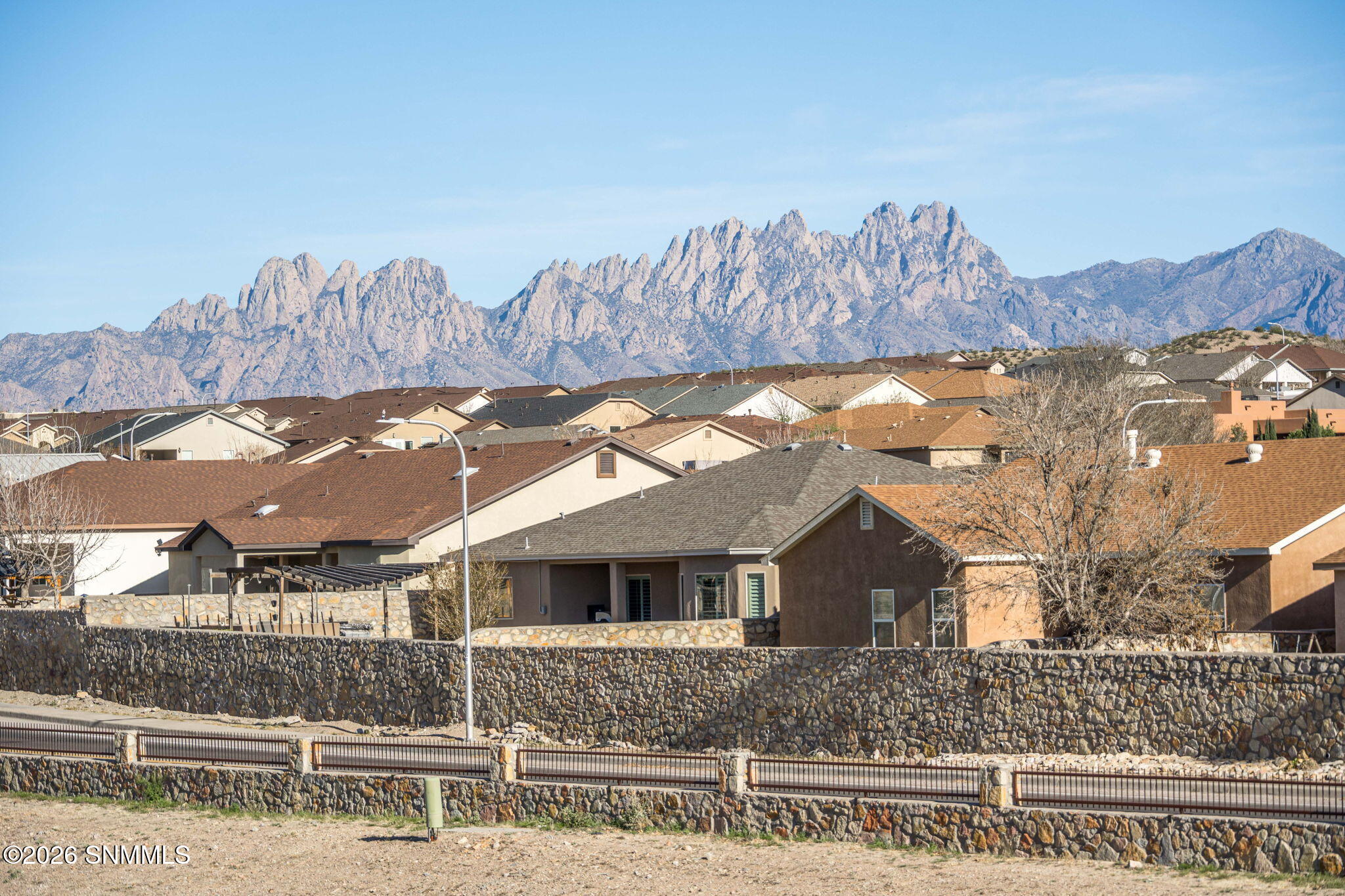 32-web-or-mls-Snappin Homes (Rimrock4626