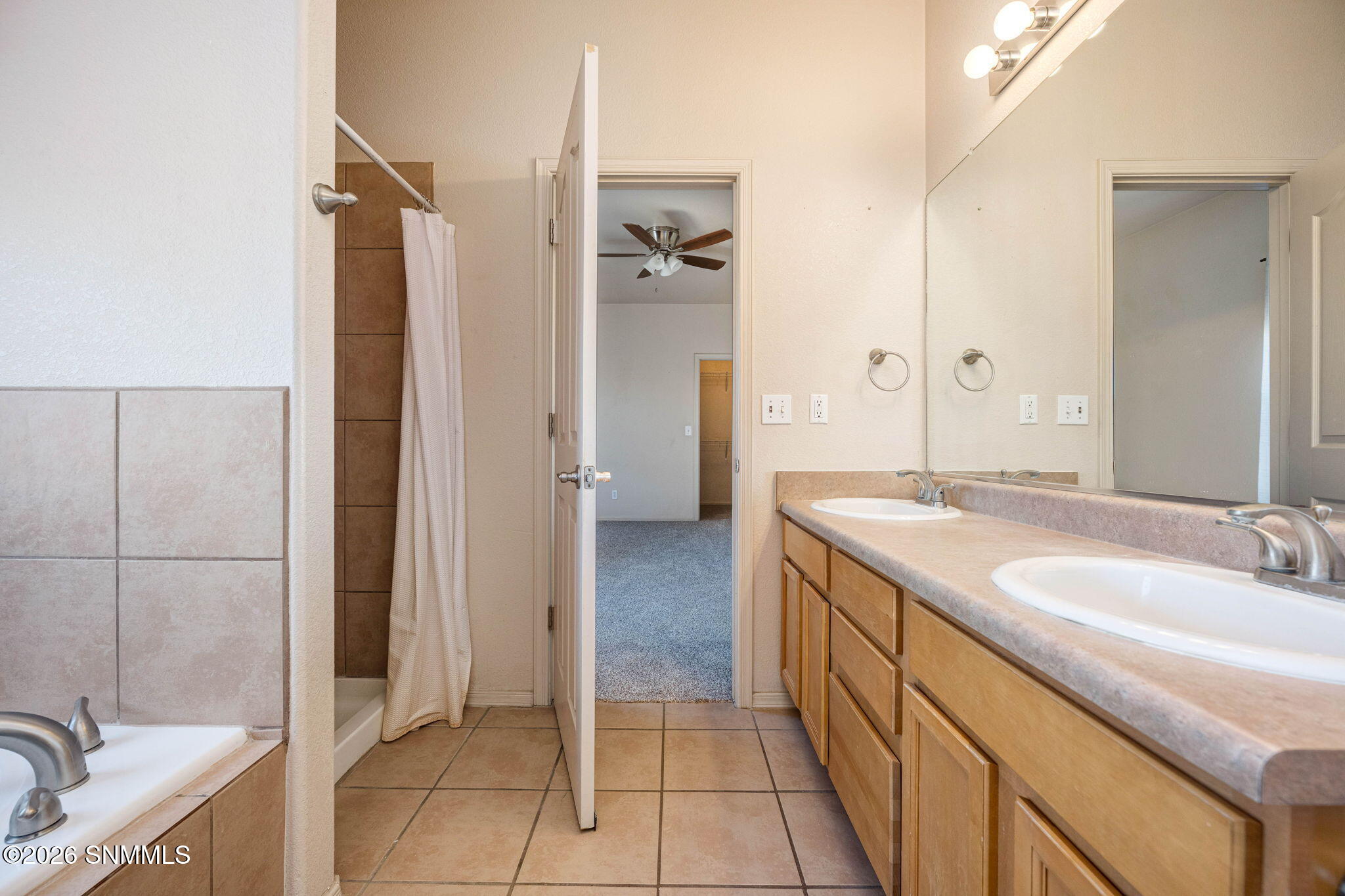 38-web-or-mls-Snappin Homes (Rimrock4626