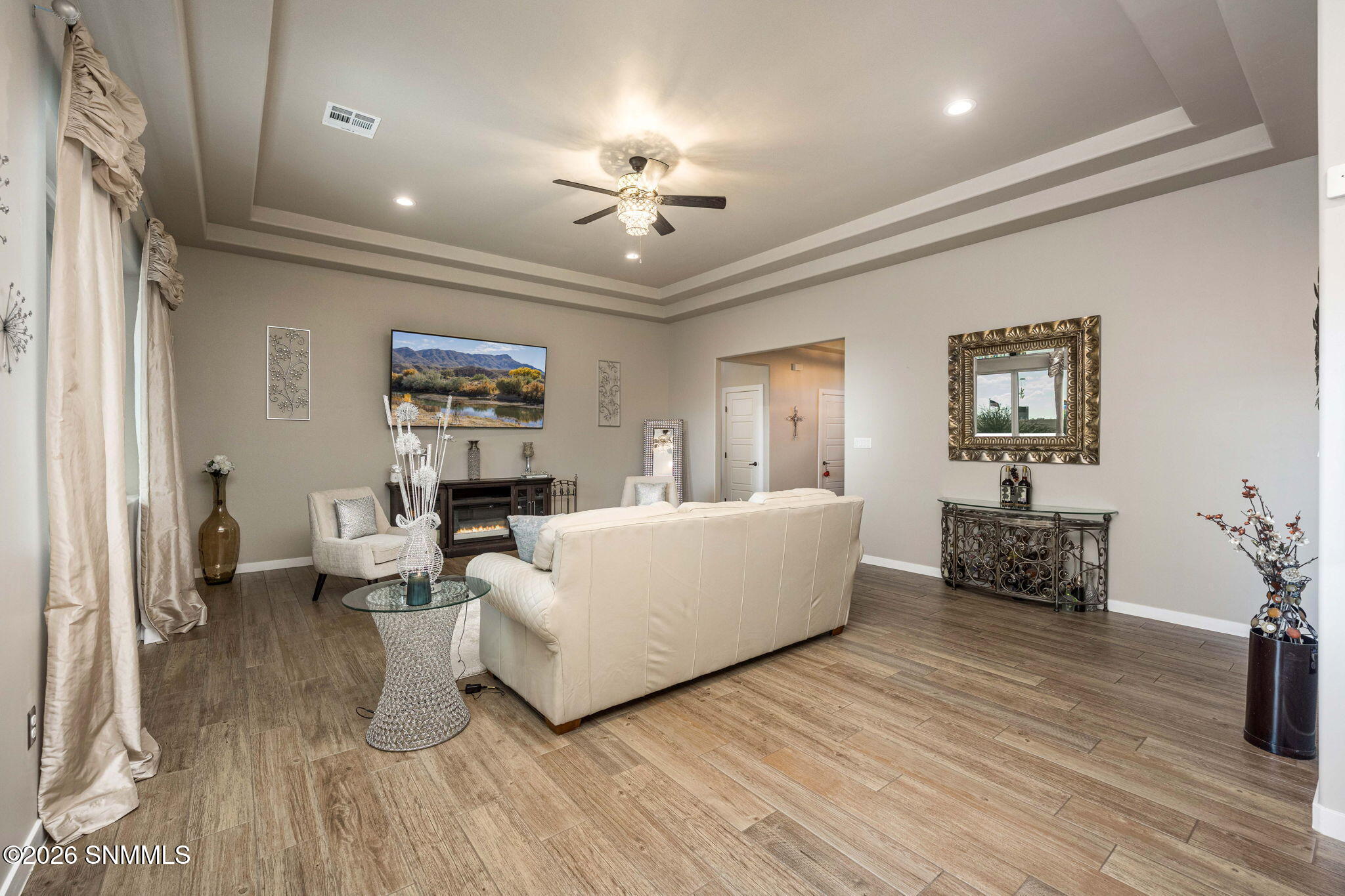 11-web-or-mls-Snappin Homes (Pacific3957