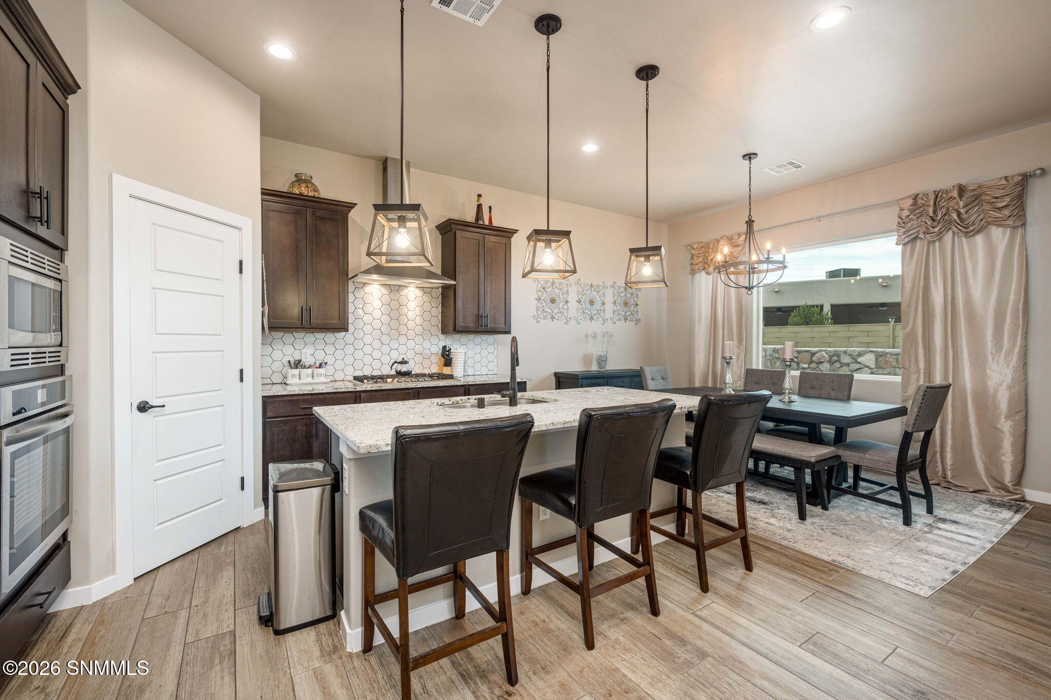 13-web-or-mls-Snappin Homes (Pacific3957