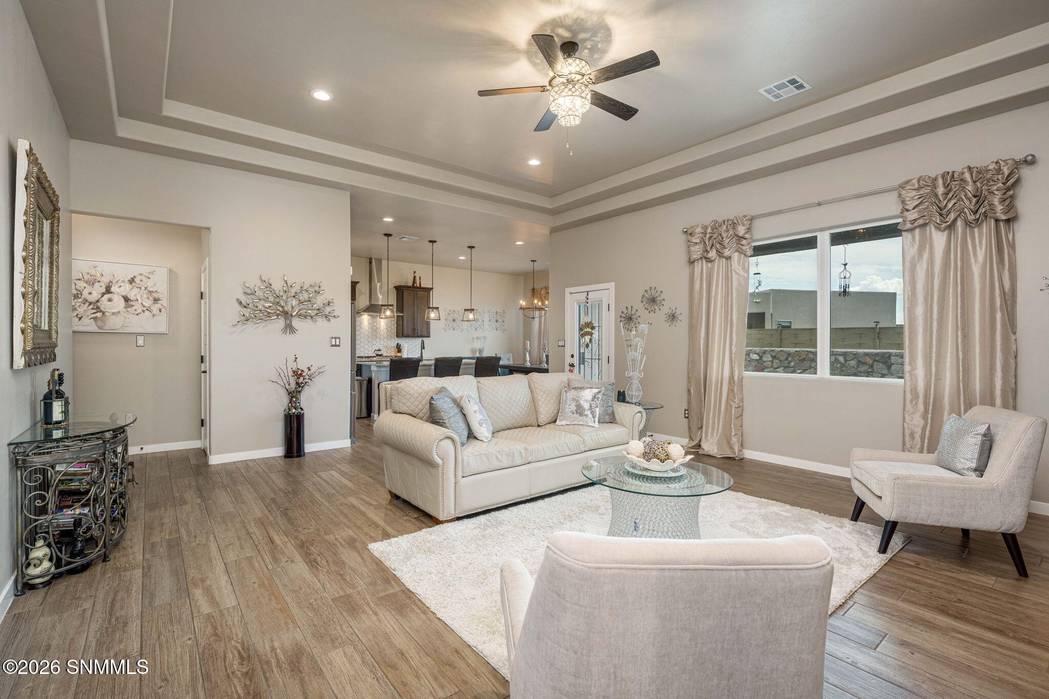 8-web-or-mls-Snappin Homes (Pacific3957)