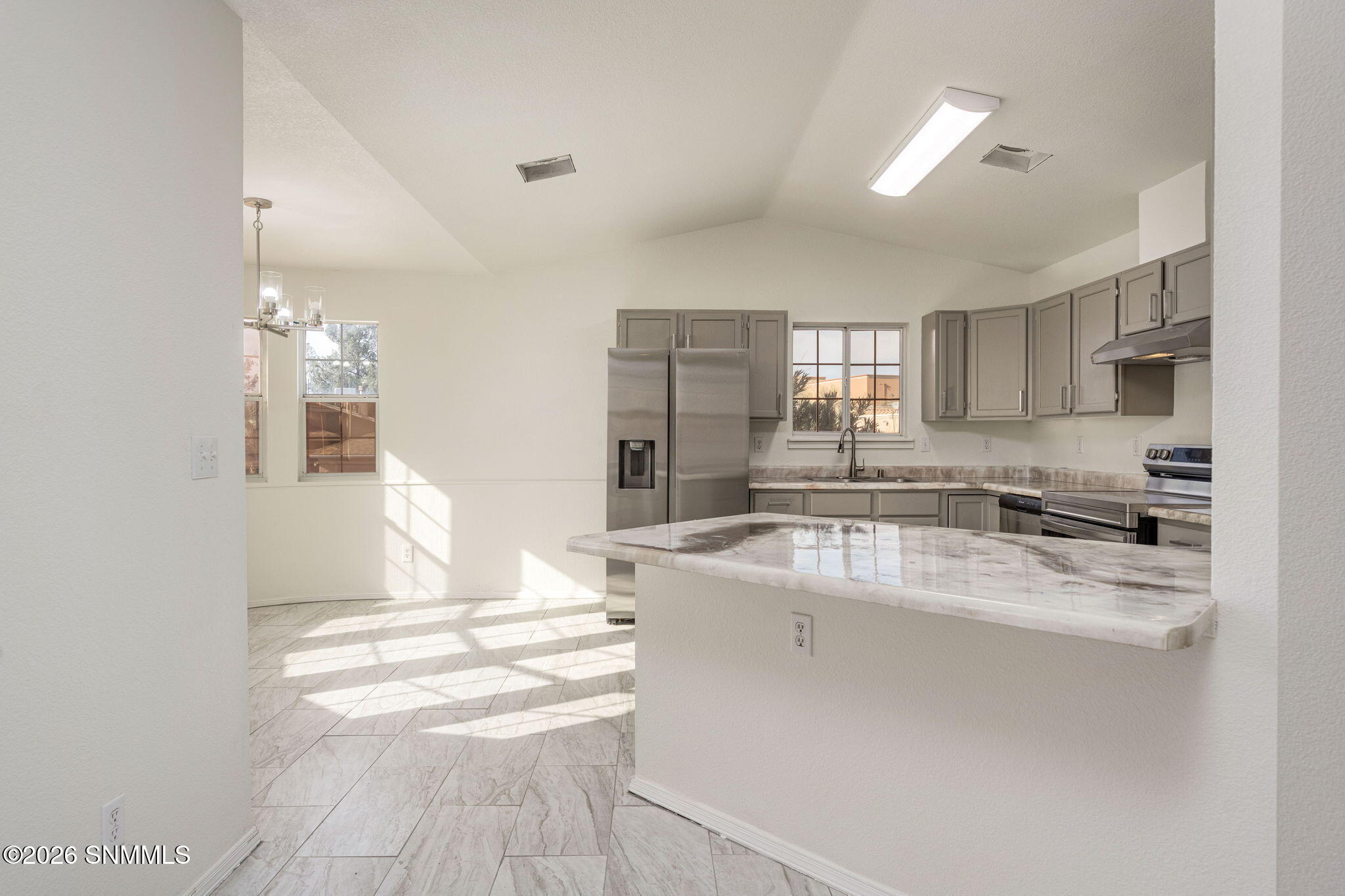 9-web-or-mls-Snappin Homes (SquawMountai