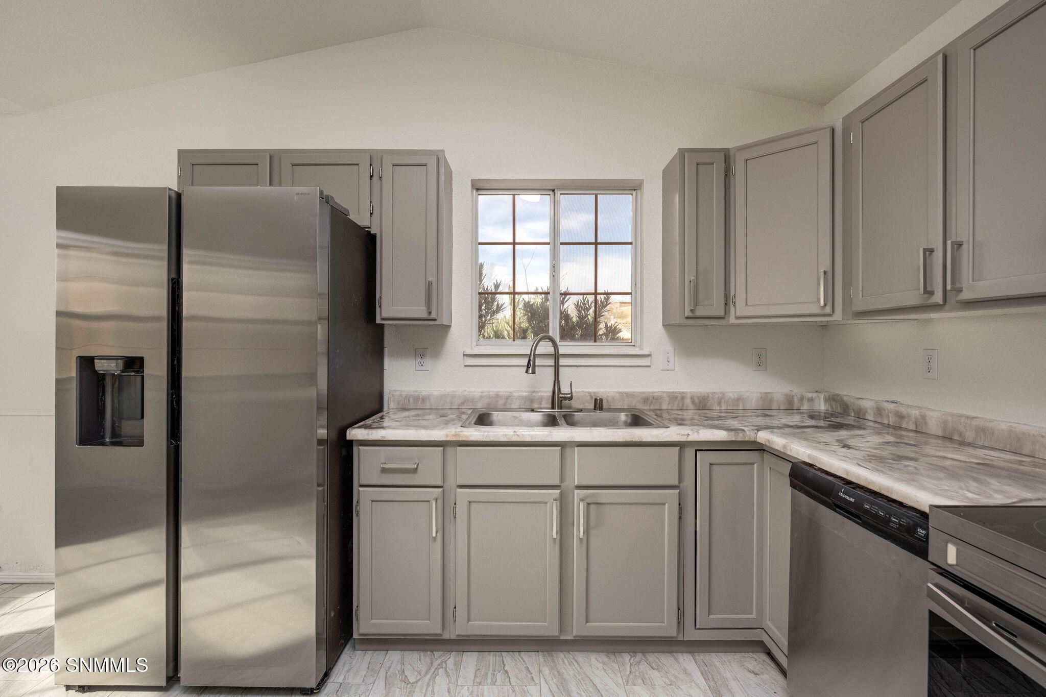 12-web-or-mls-Snappin Homes (SquawMounta