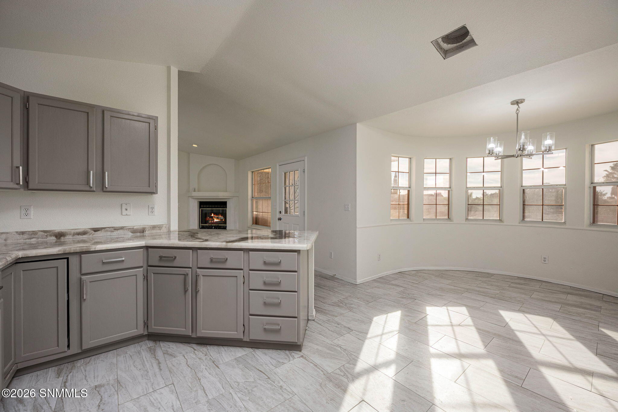 13-web-or-mls-Snappin Homes (SquawMounta