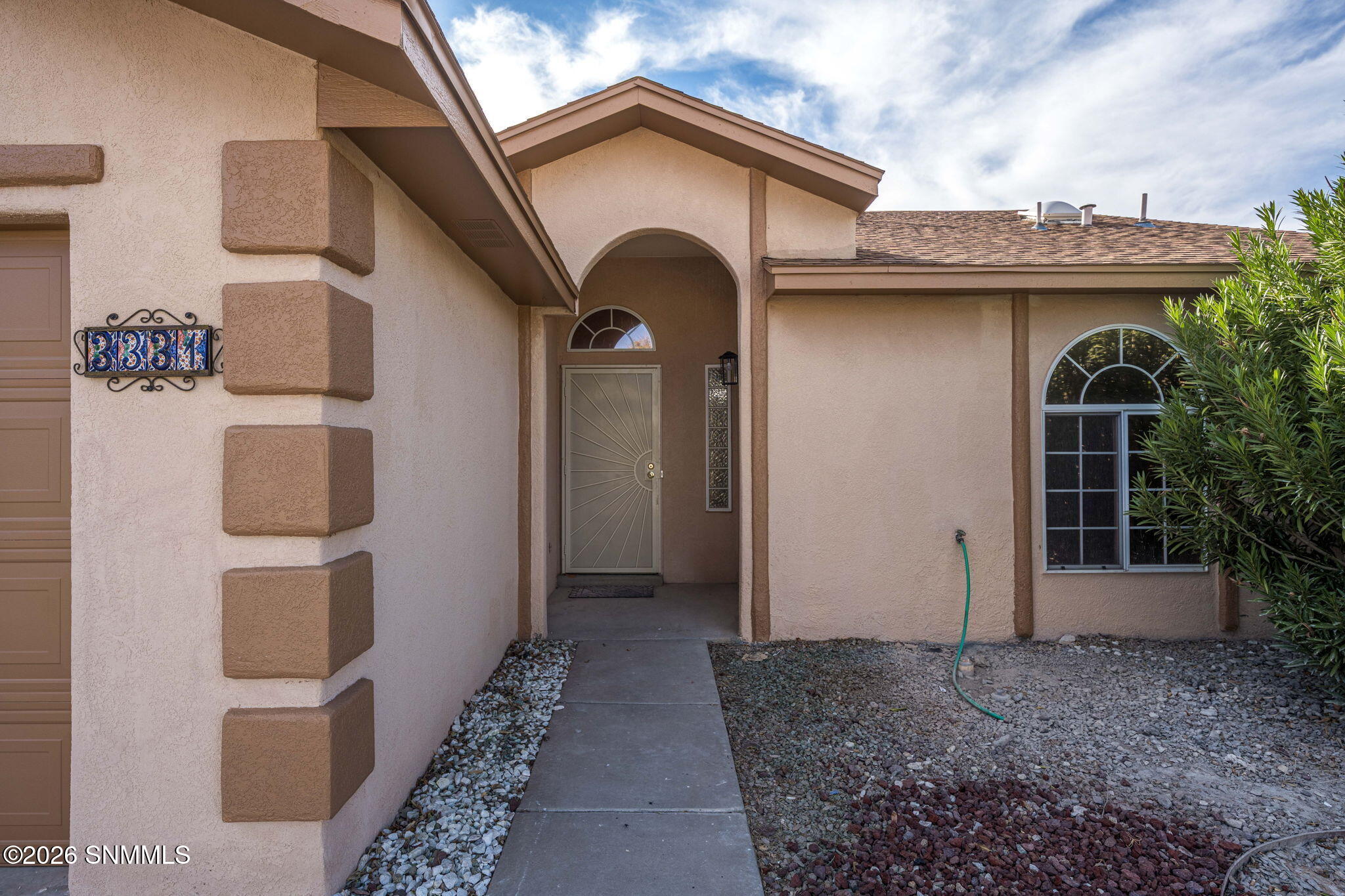 2-web-or-mls-Snappin Homes (SquawMountai