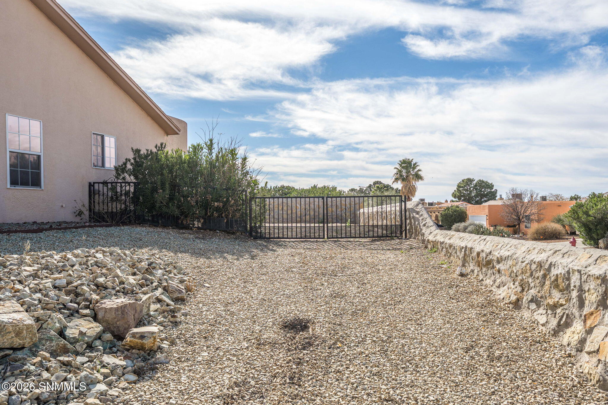 37-web-or-mls-Snappin Homes (SquawMounta