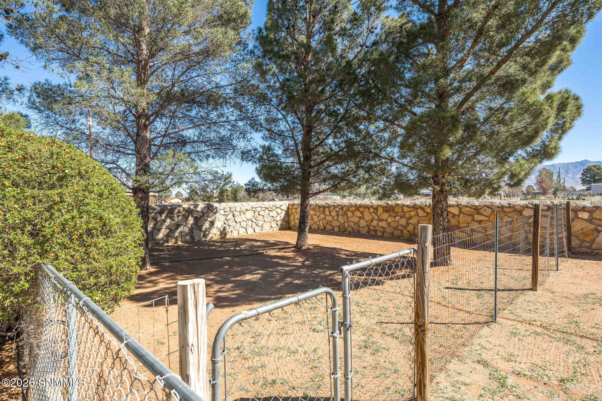 45-web-or-mls-Snappin Homes (Redland5016