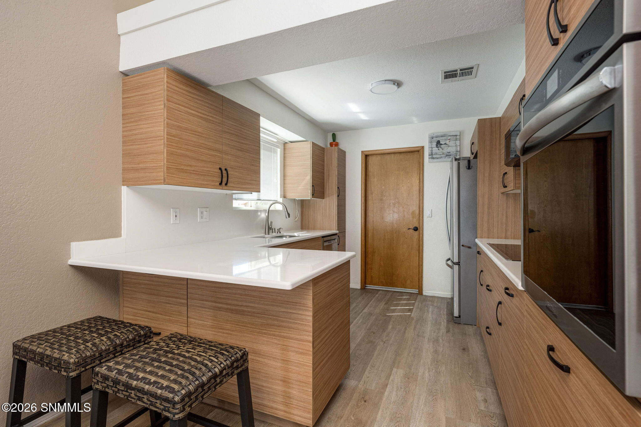 13-web-or-mls-Snappin Homes (Berkshire11