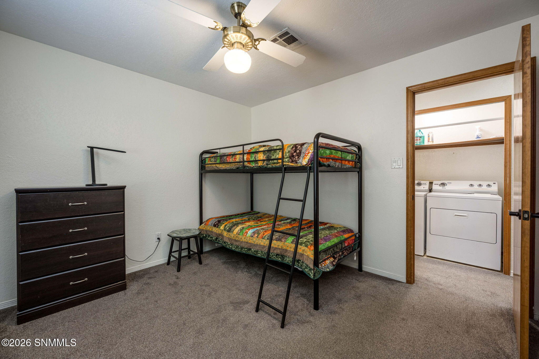 24-web-or-mls-Snappin Homes (Berkshire11