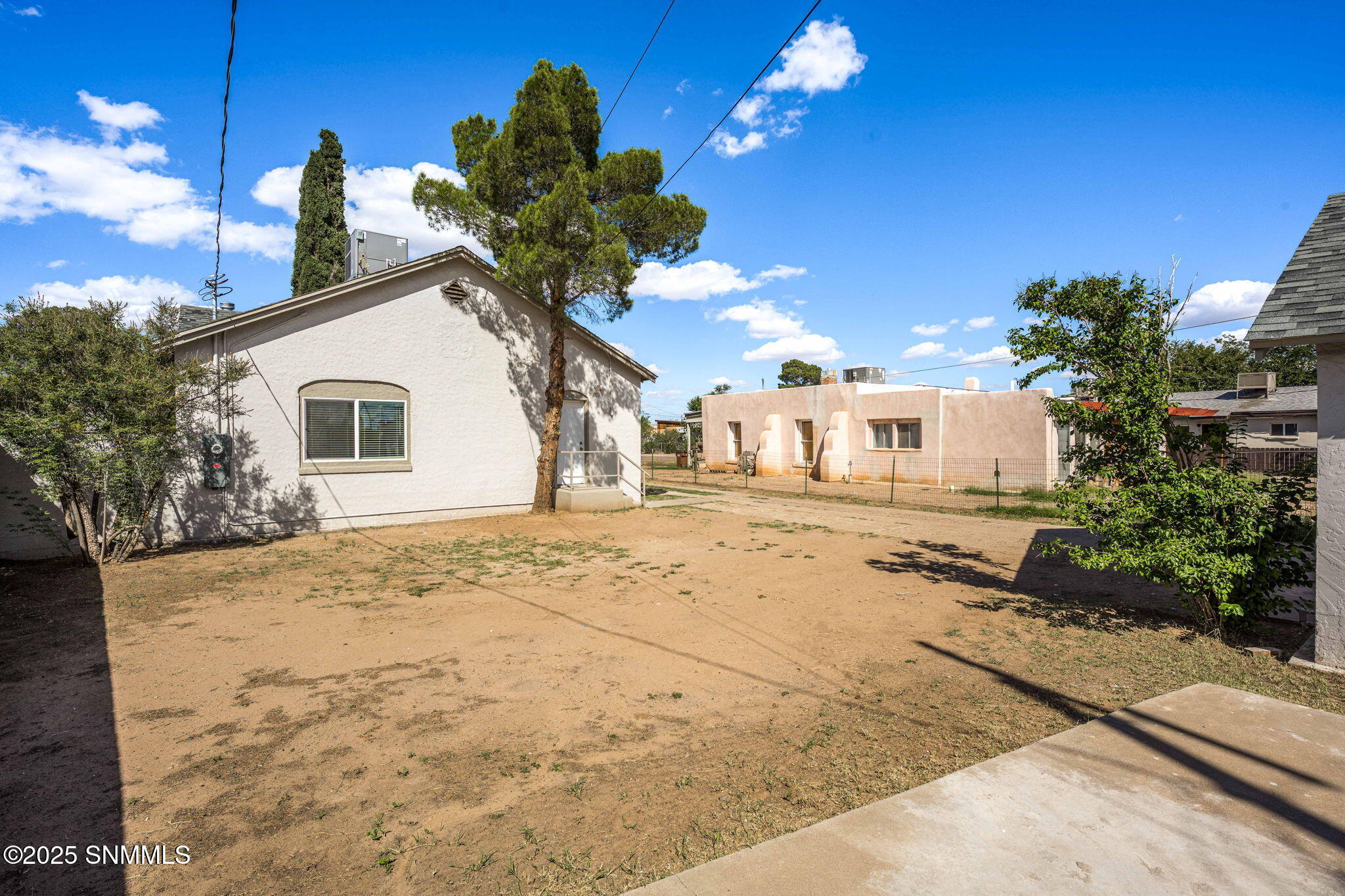 33-web-or-mls-Snappin Homes (Willoughby2