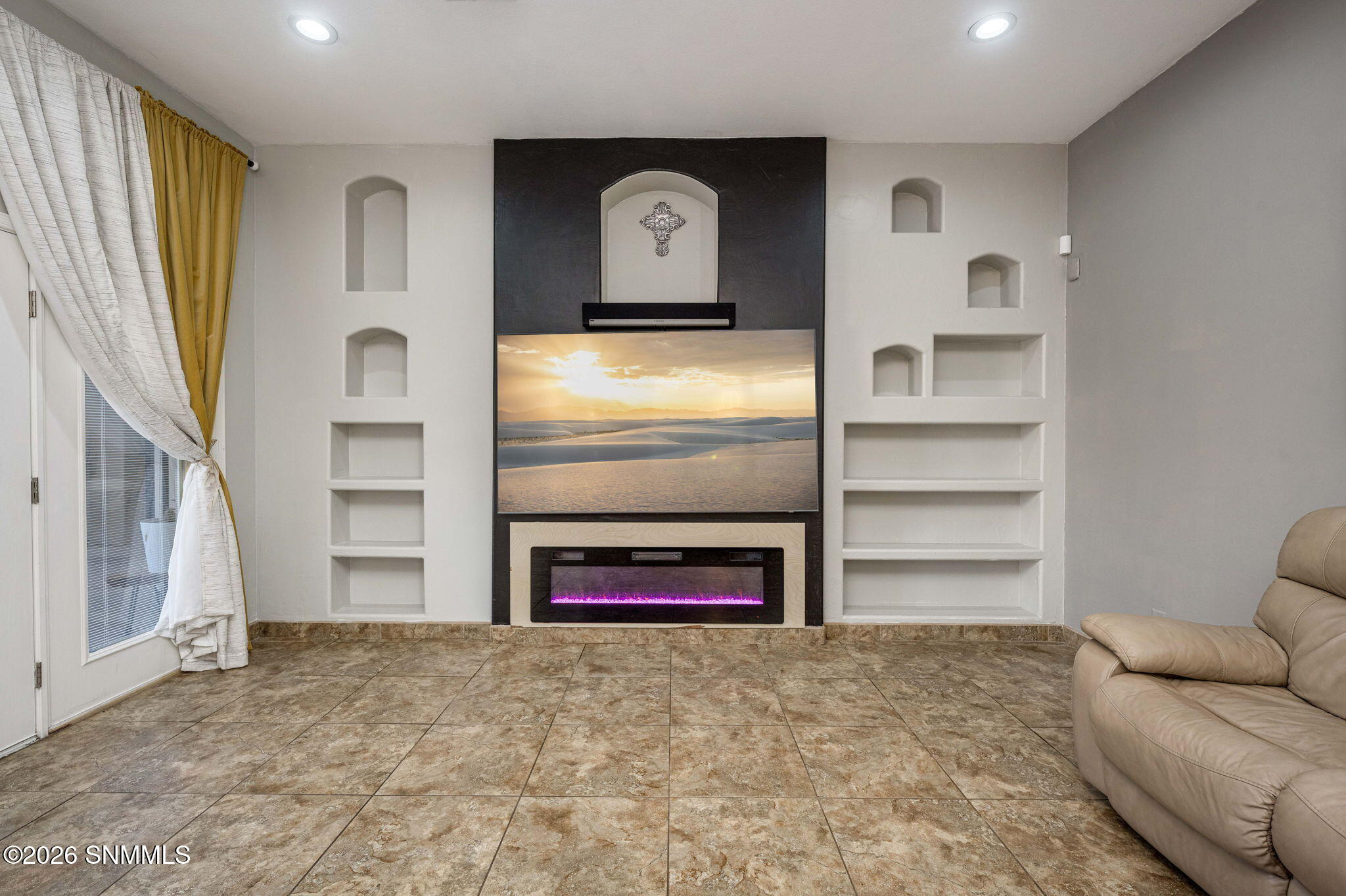 13-web-or-mls-Snappin Homes (SanCarlos51