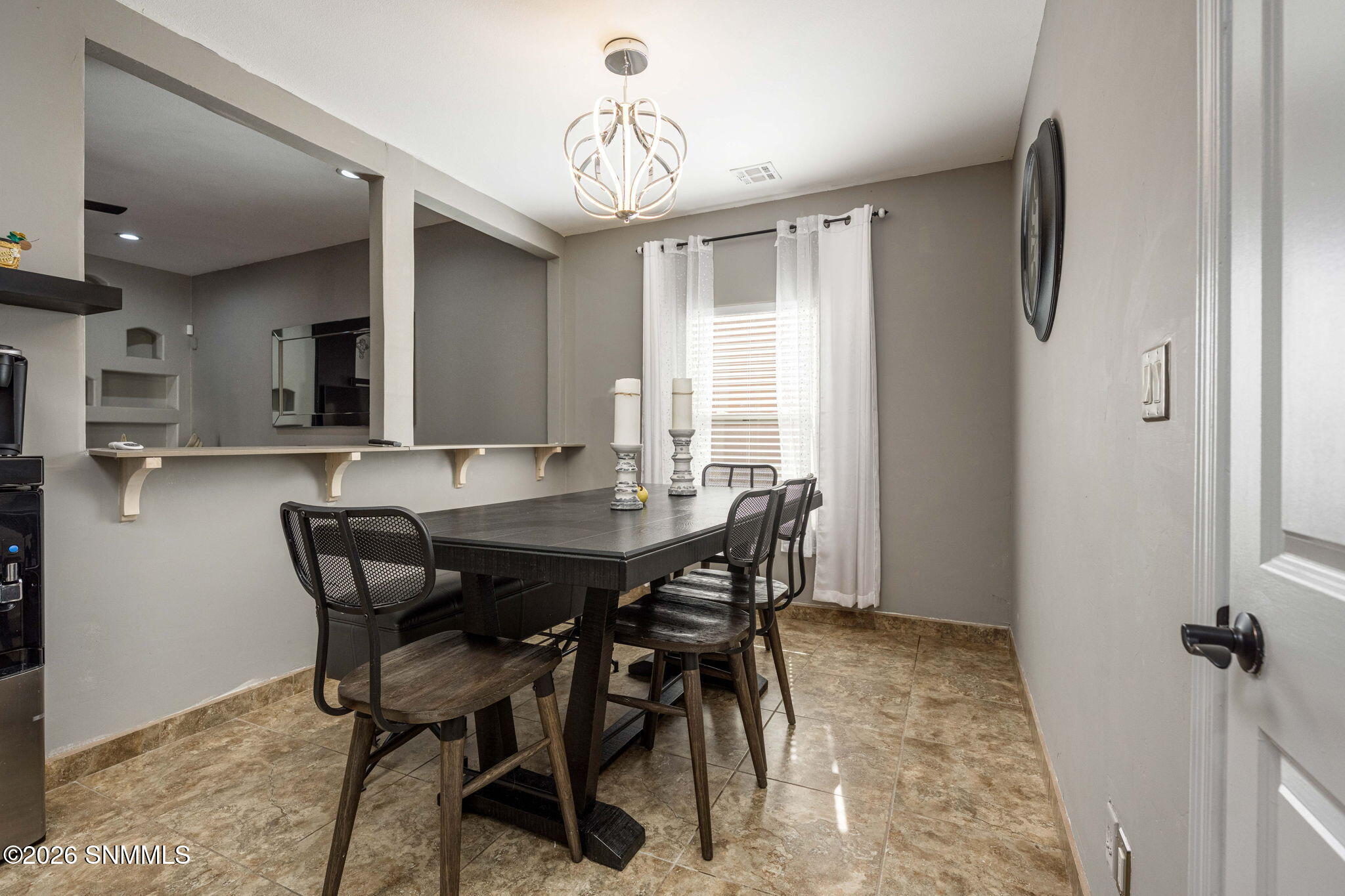 24-web-or-mls-Snappin Homes (SanCarlos51